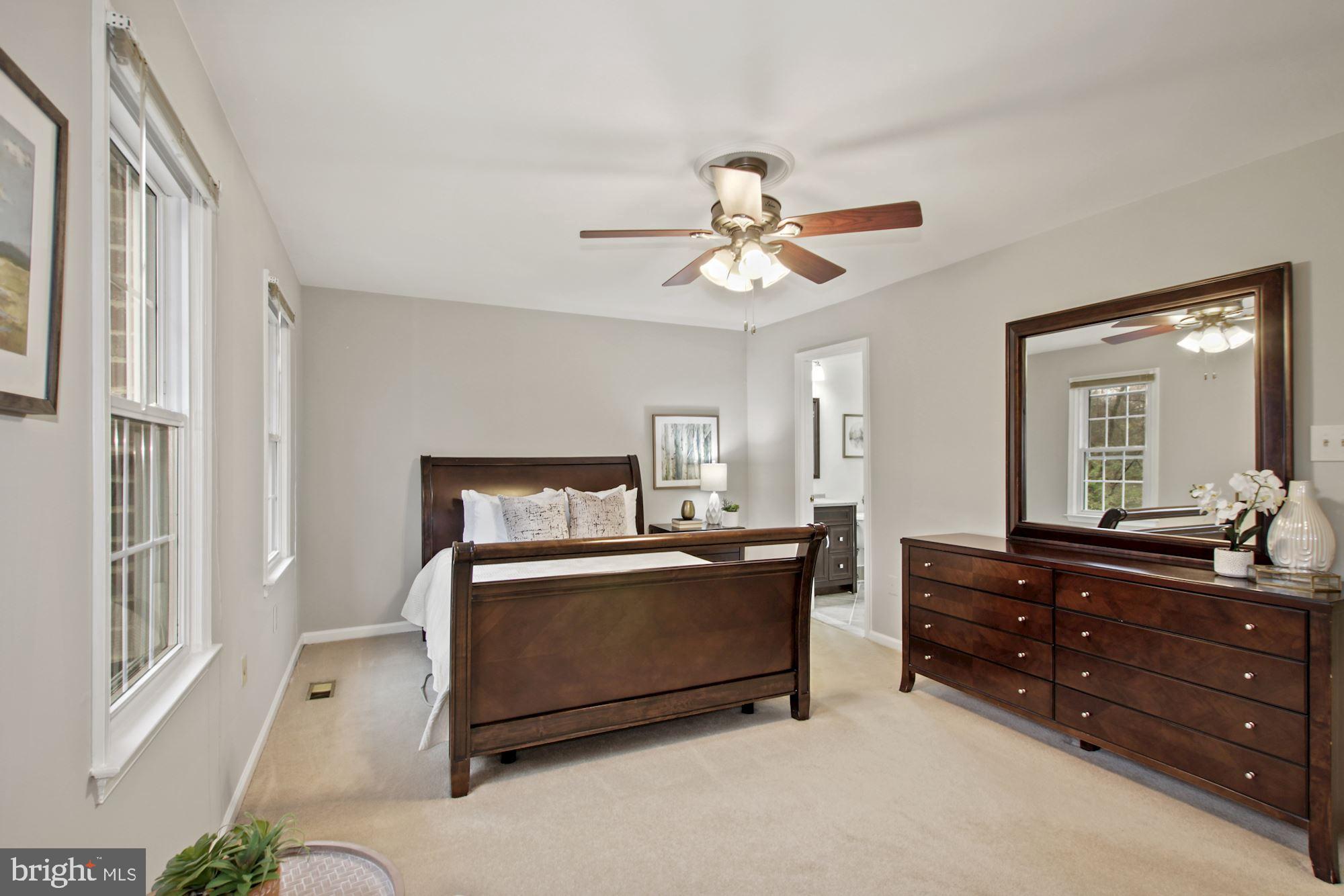 MONTROSE FOREST - Residential