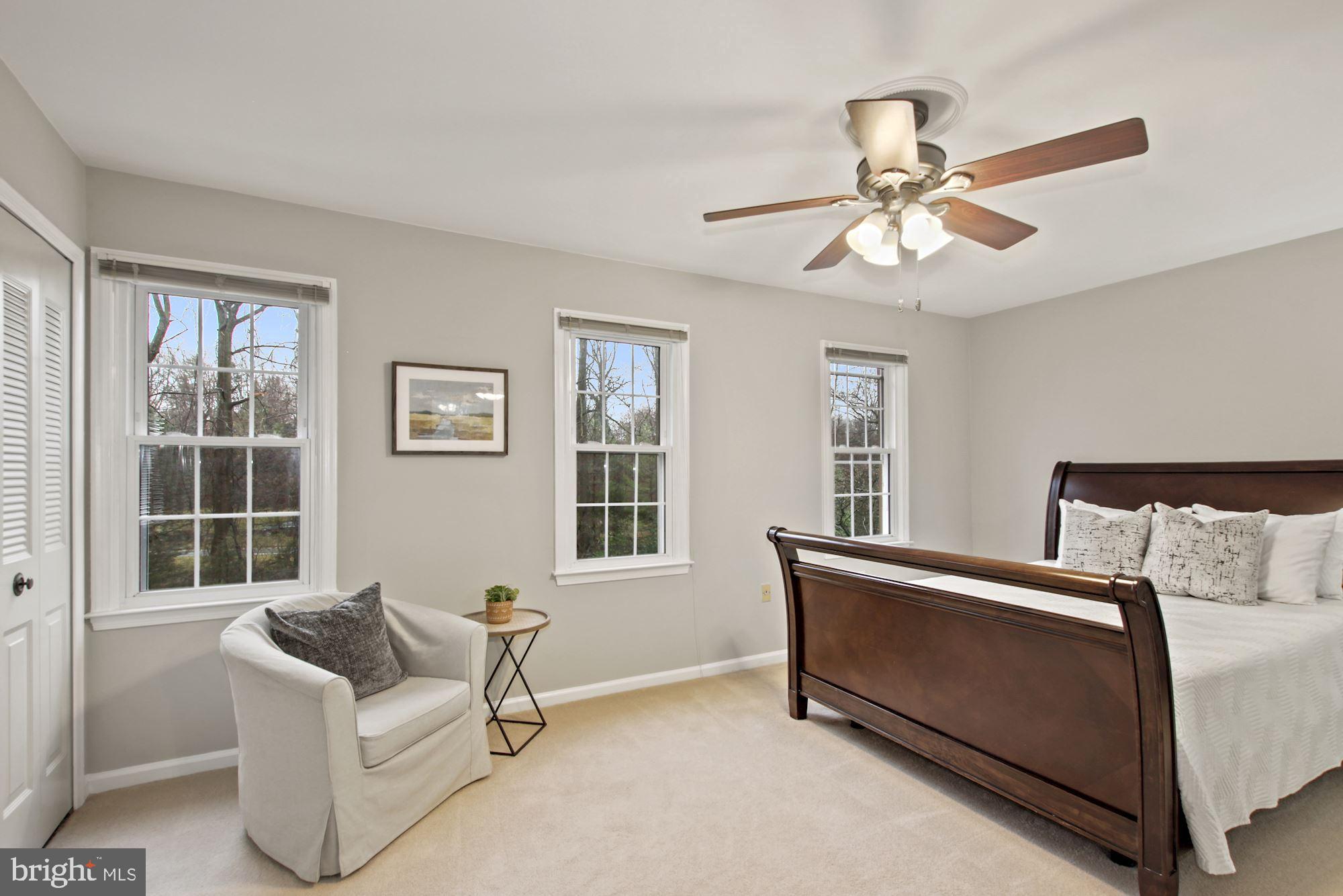 MONTROSE FOREST - Residential