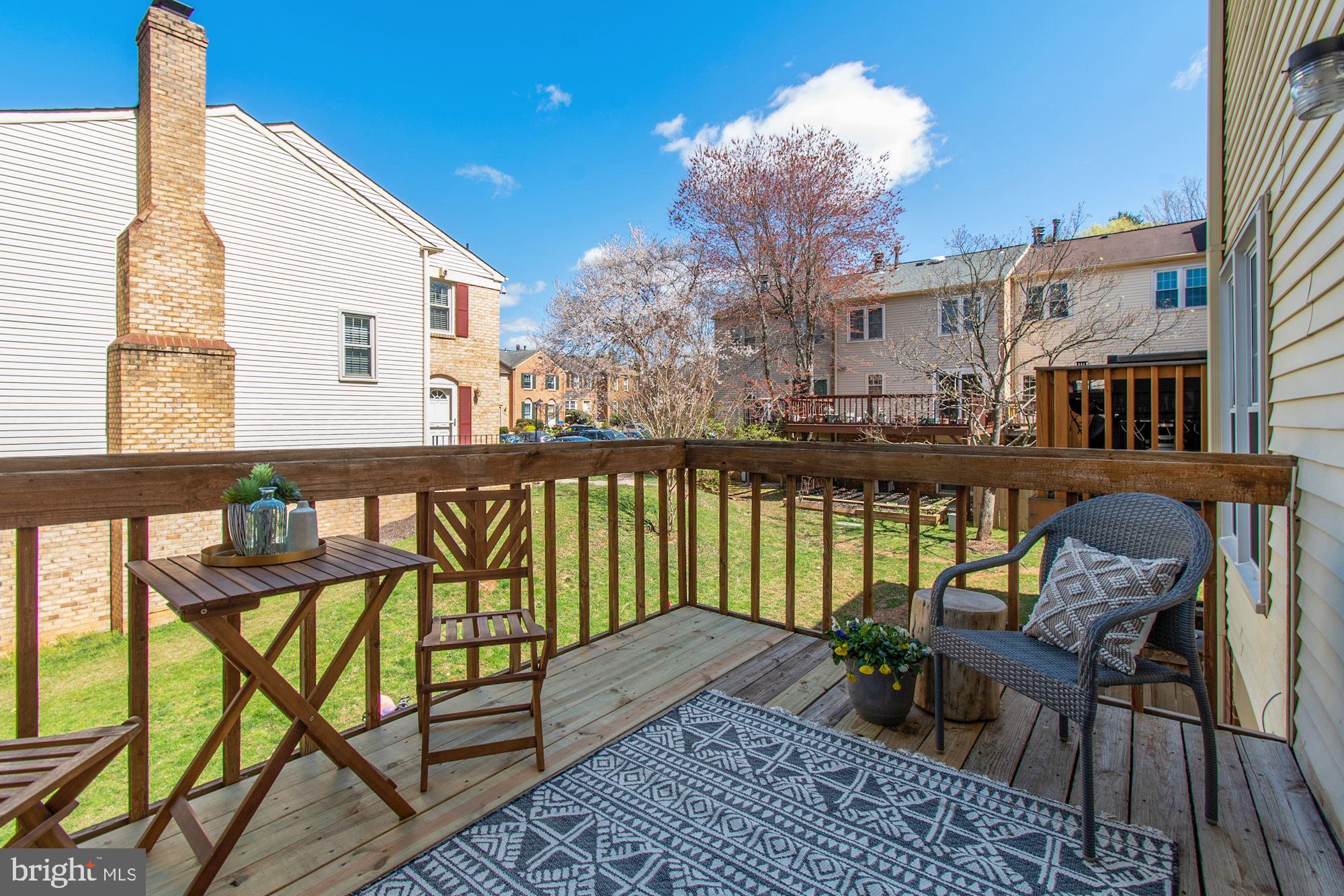 MONTROSE FOREST - Residential