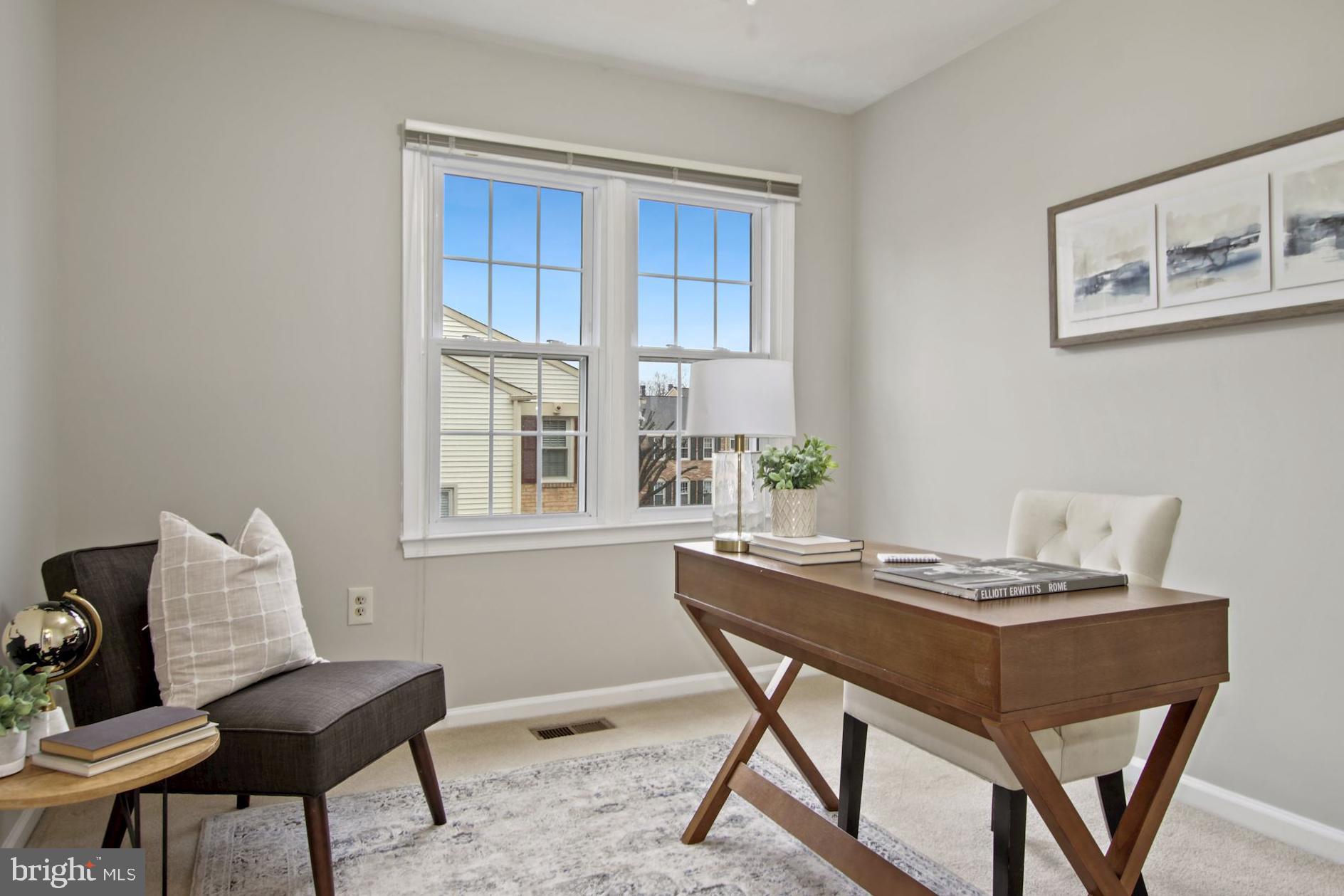 MONTROSE FOREST - Residential