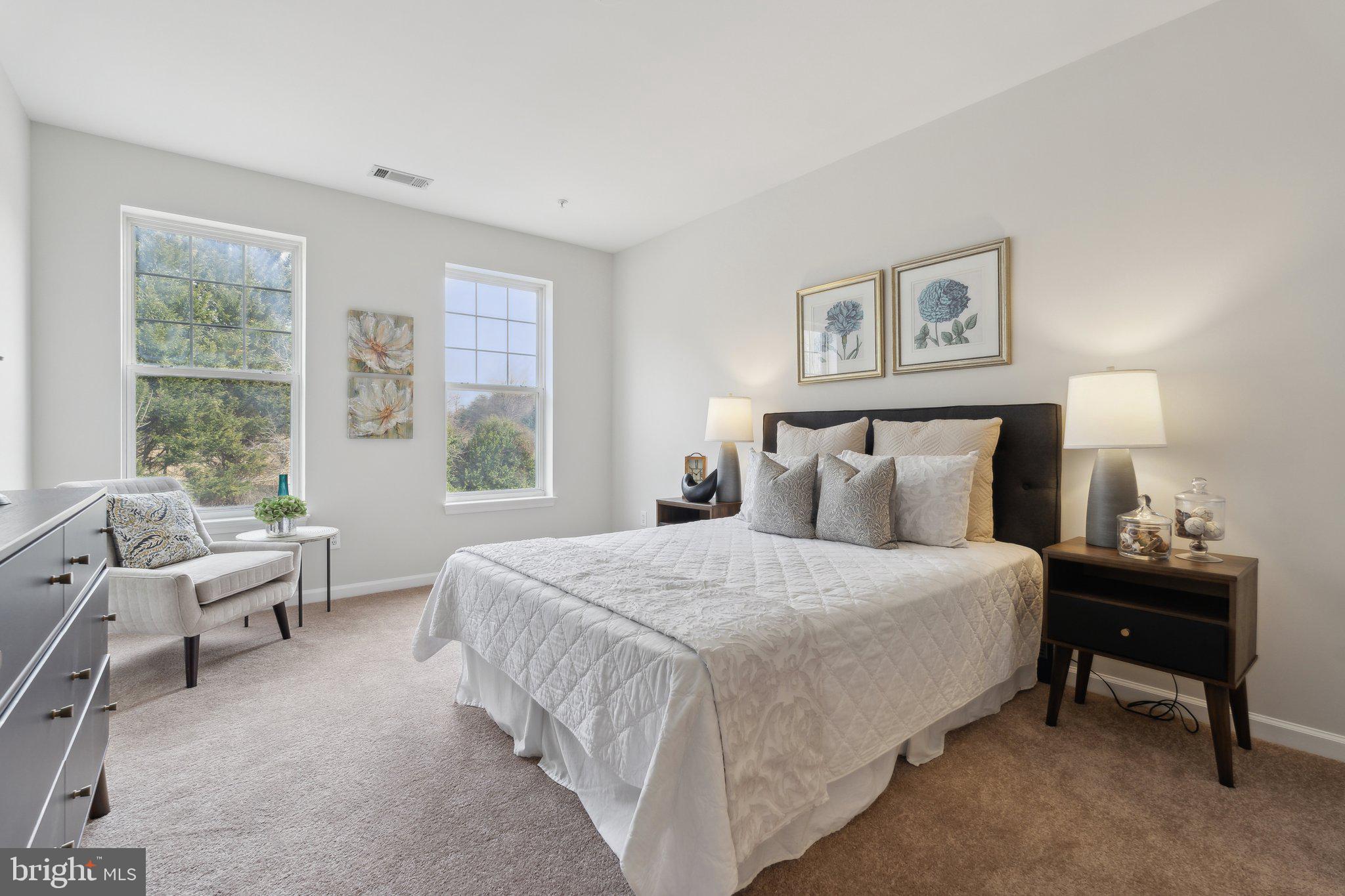 LAKELANDS RIDGE - Residential