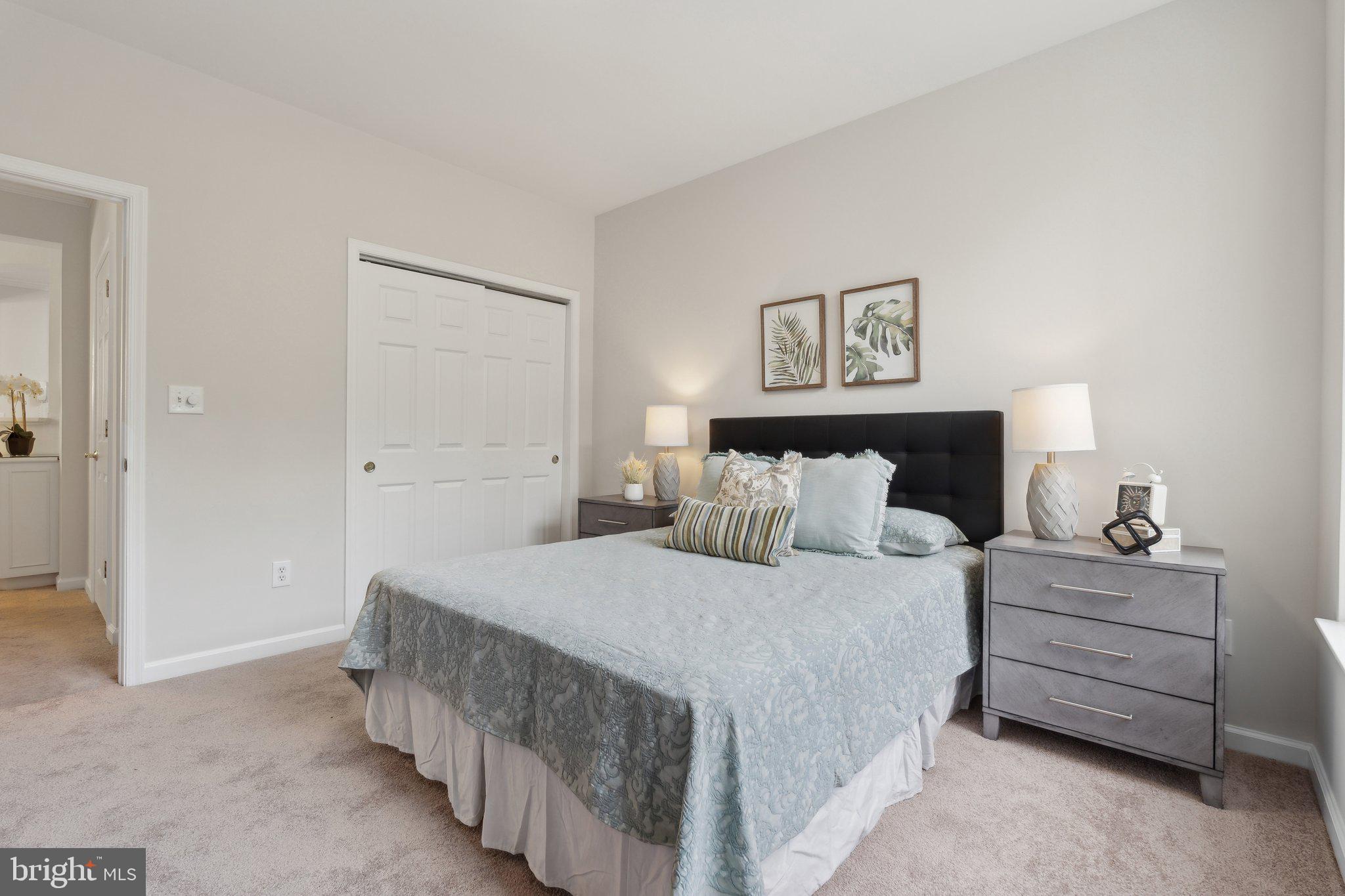 LAKELANDS RIDGE - Residential