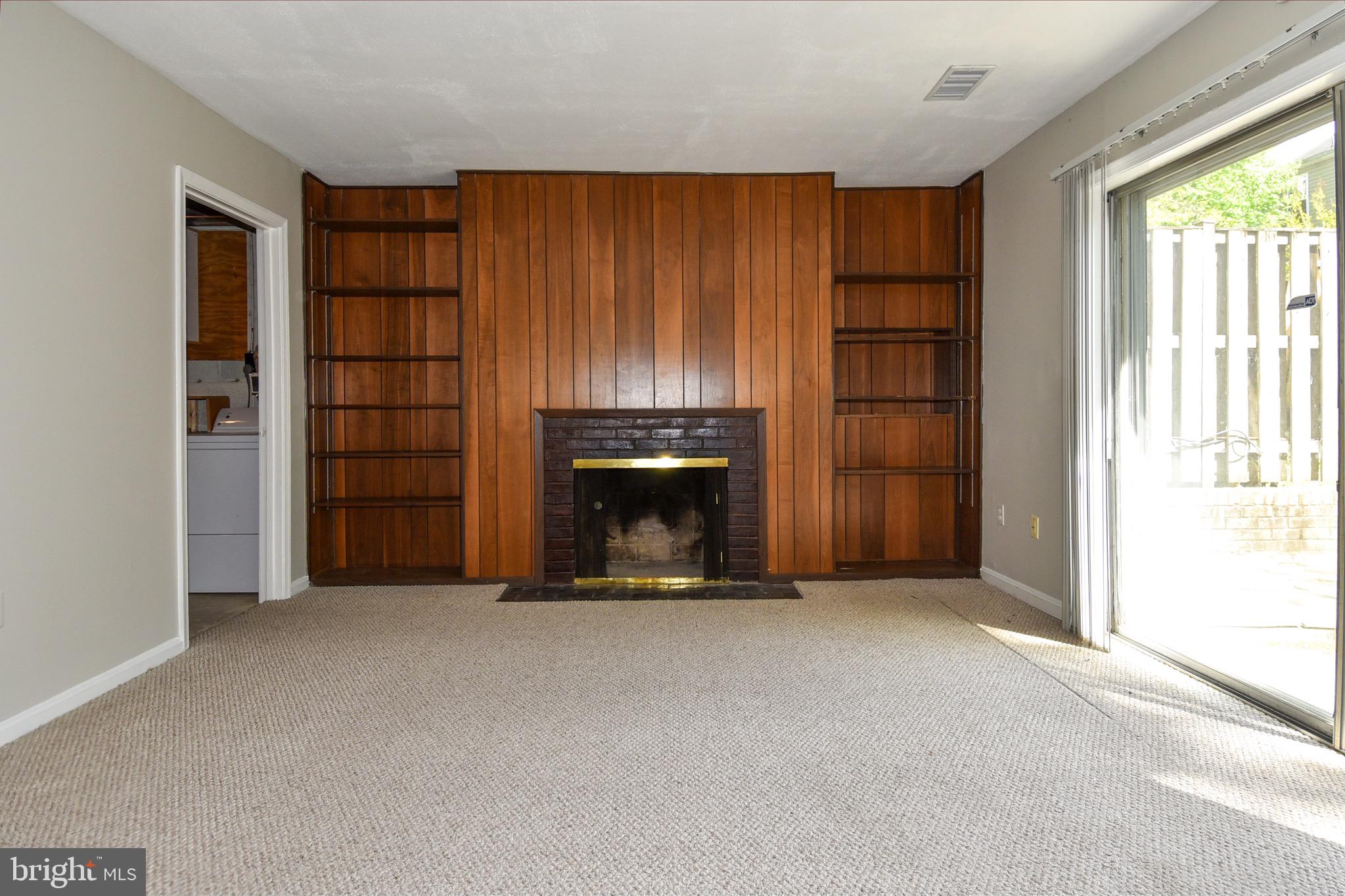 WHEATON TOWNE - Residential