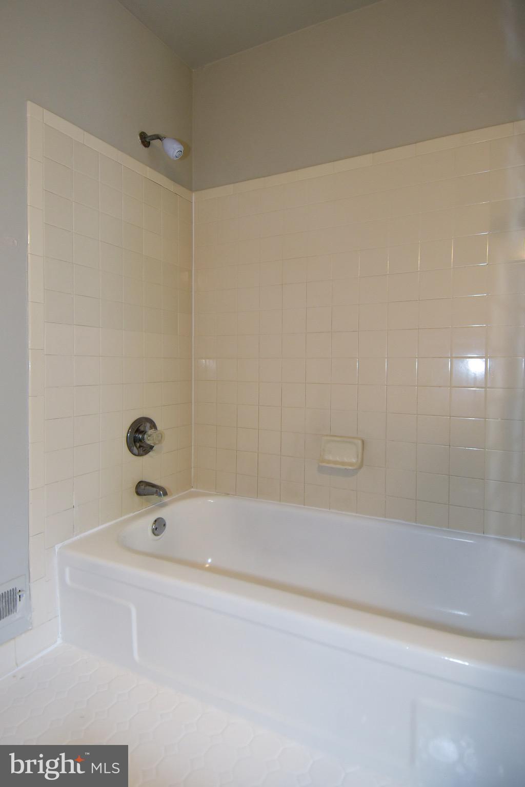 WHEATON TOWNE - Residential