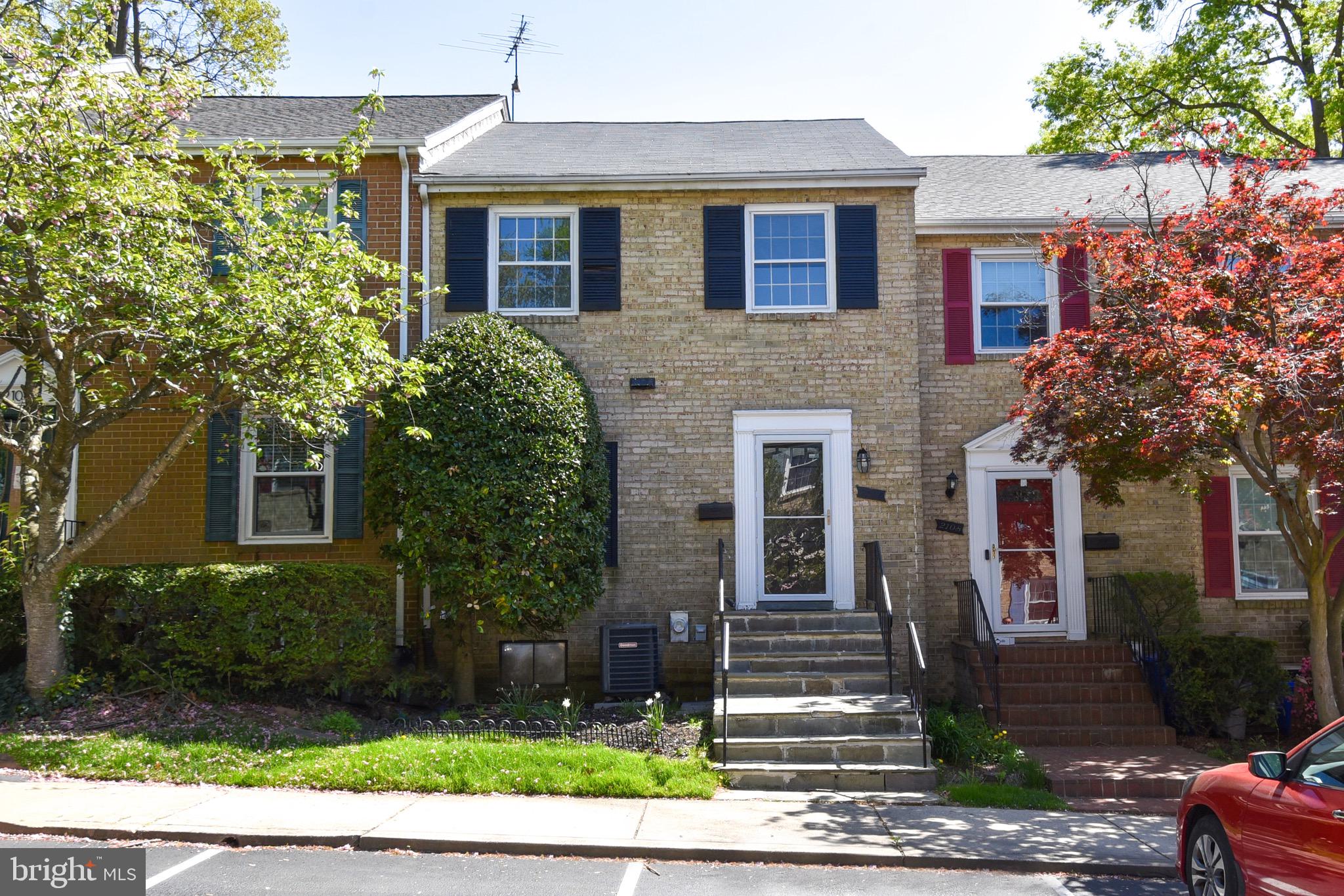 WHEATON TOWNE - Residential