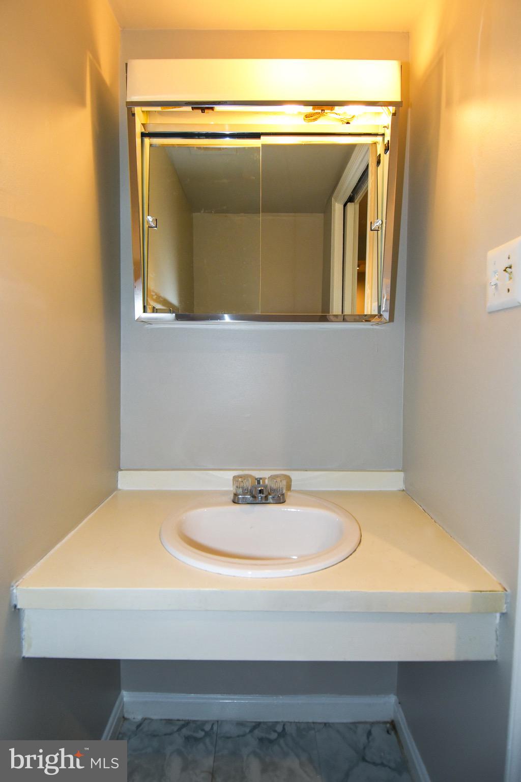 WHEATON TOWNE - Residential