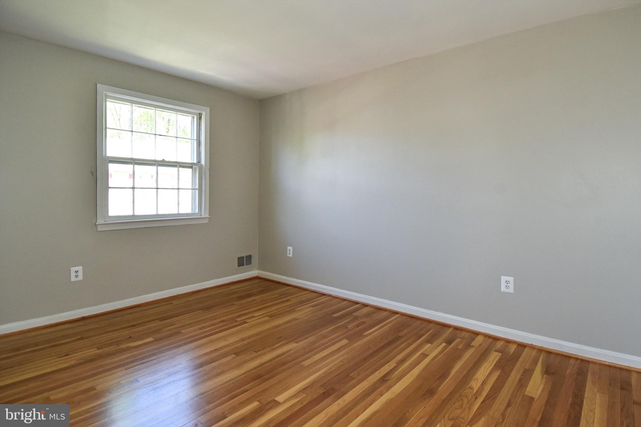 WHEATON TOWNE - Residential