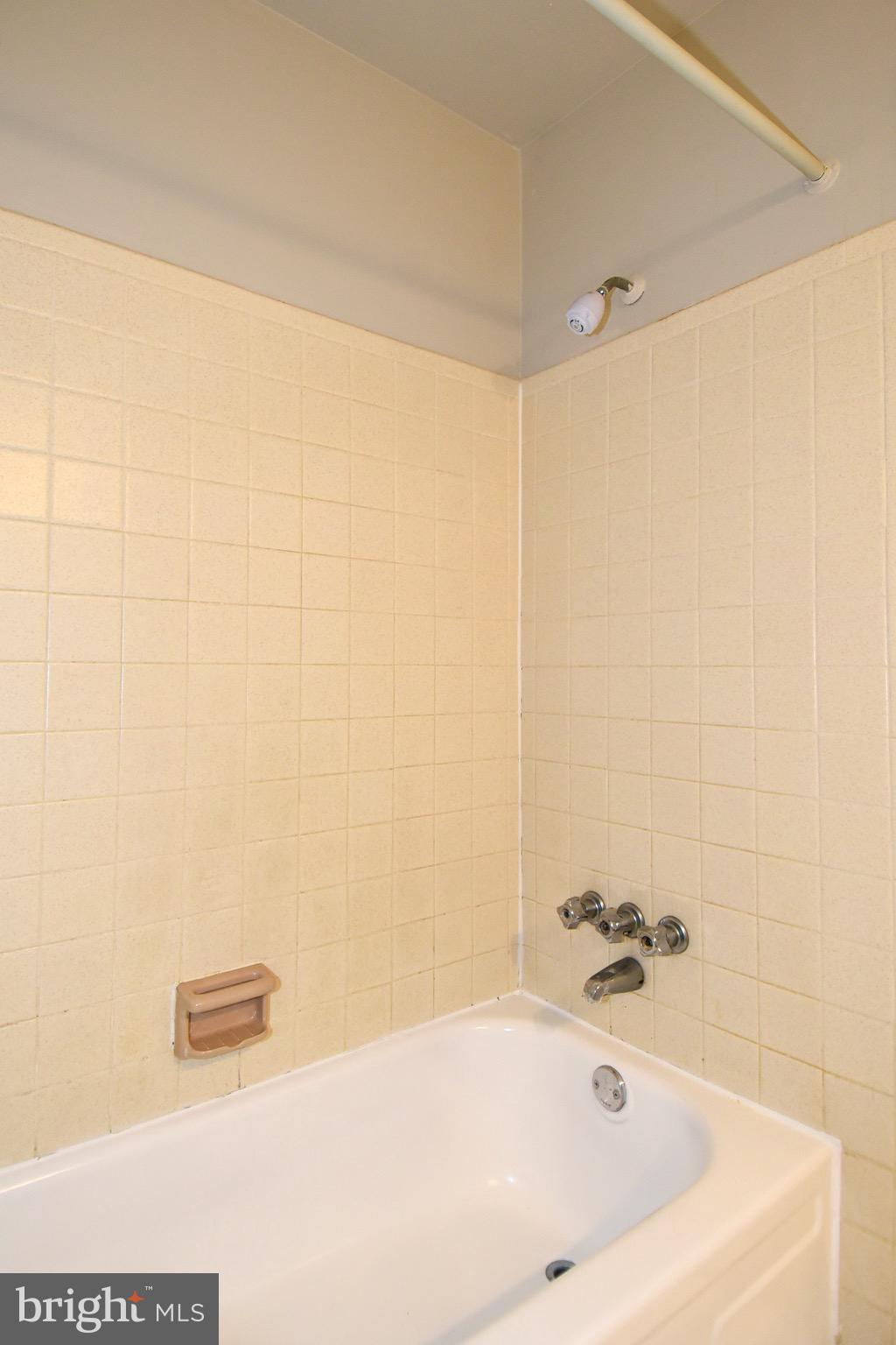 WHEATON TOWNE - Residential