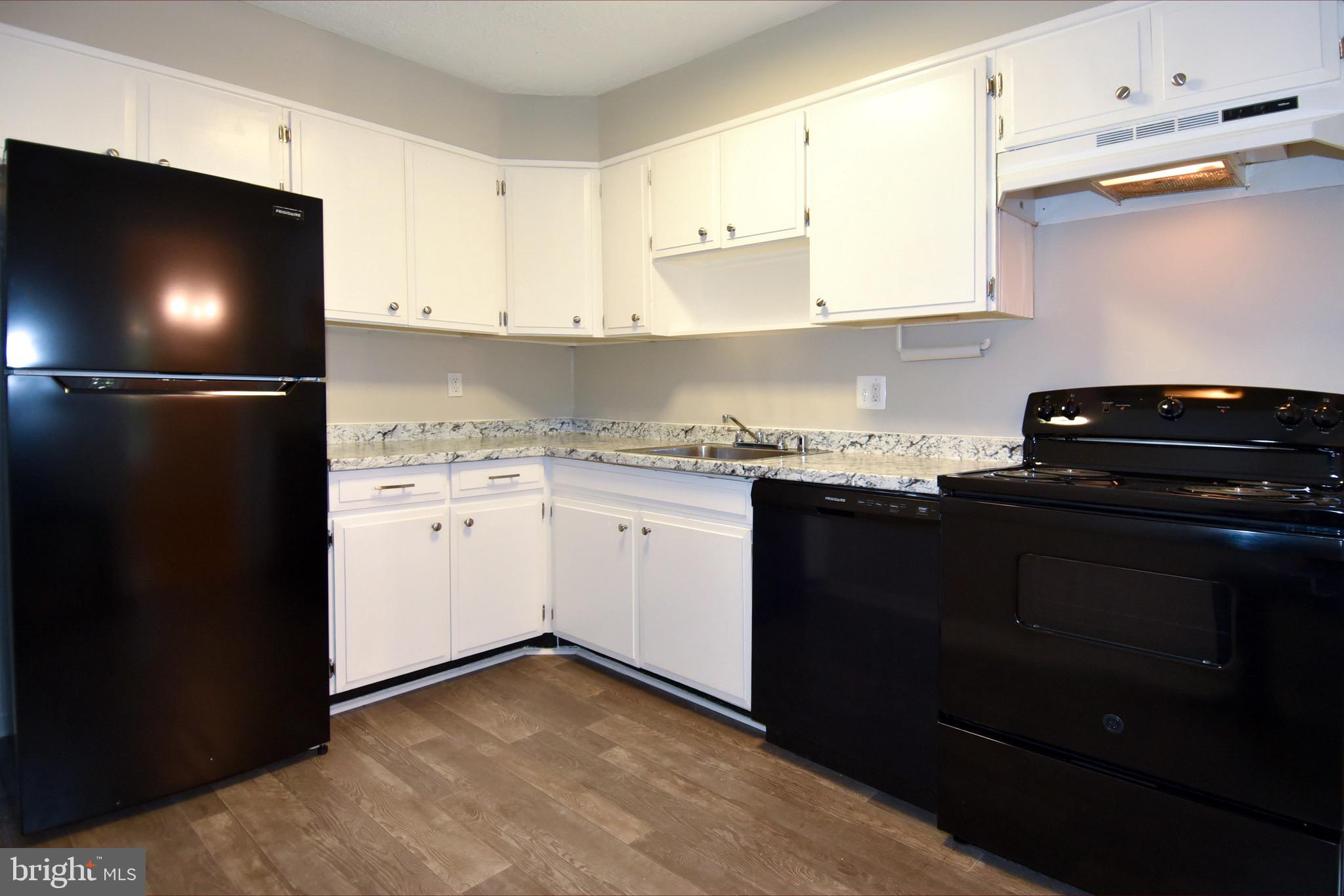 WHEATON TOWNE - Residential