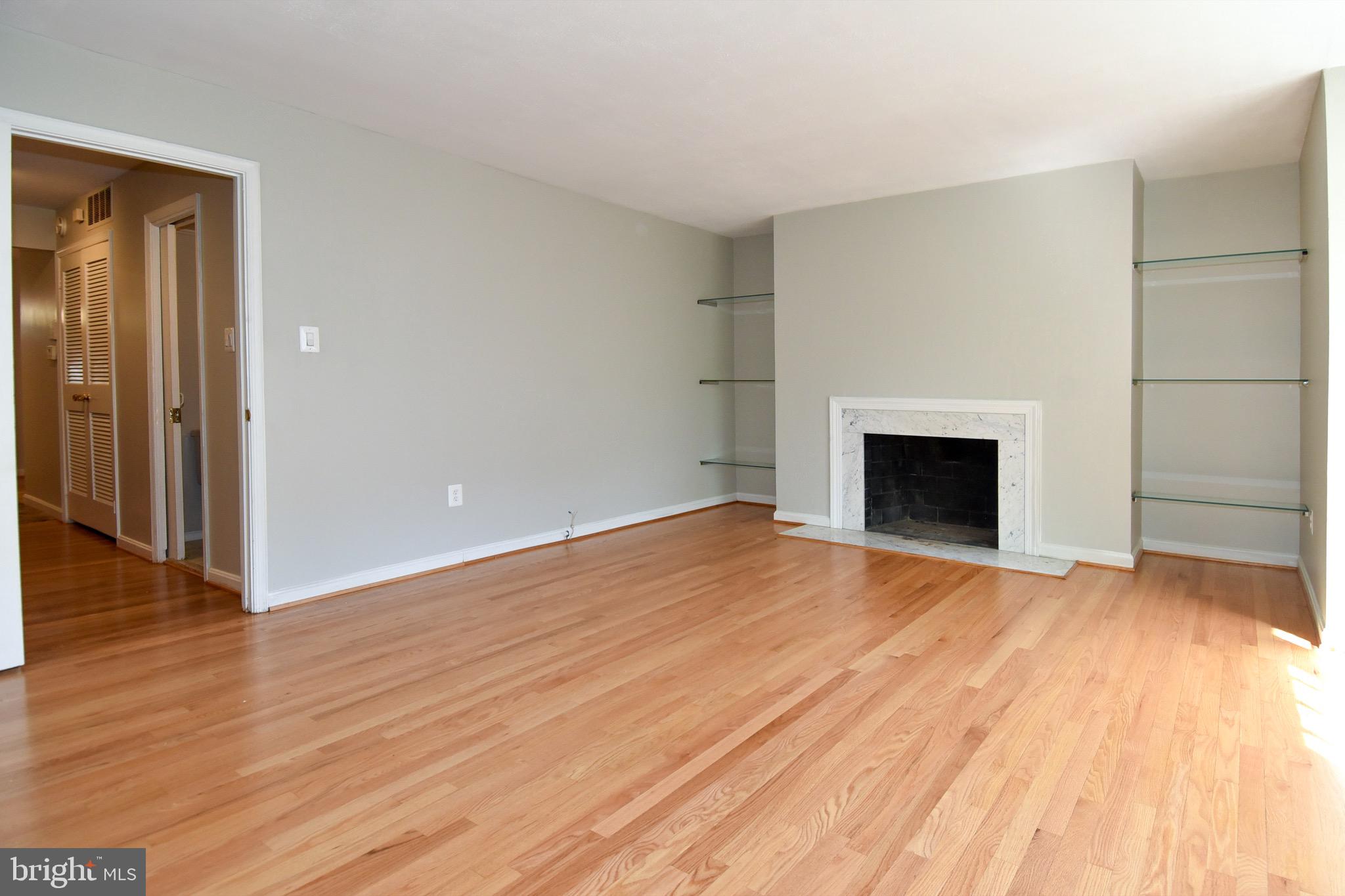 WHEATON TOWNE - Residential