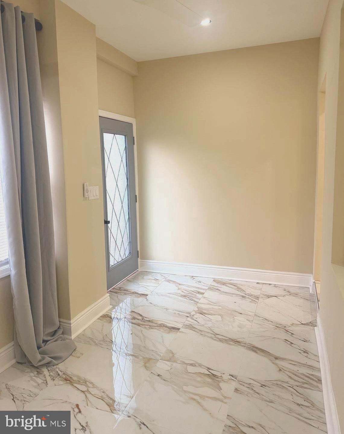 COBBS CREEK - Residential