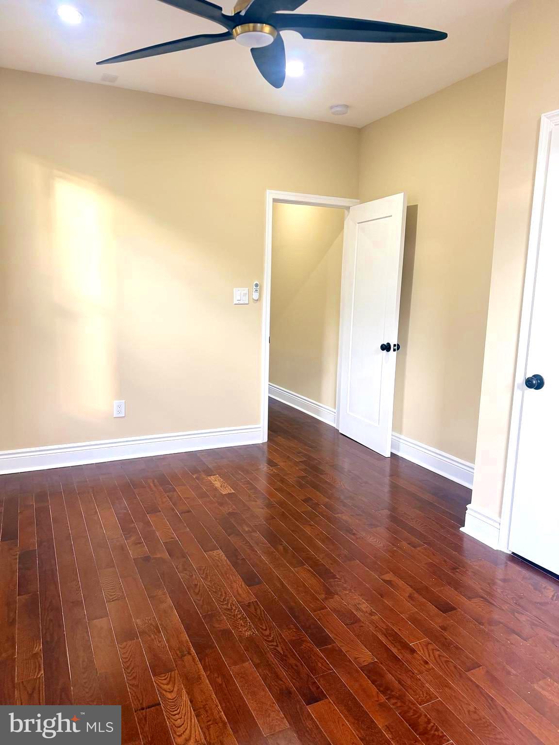 COBBS CREEK - Residential