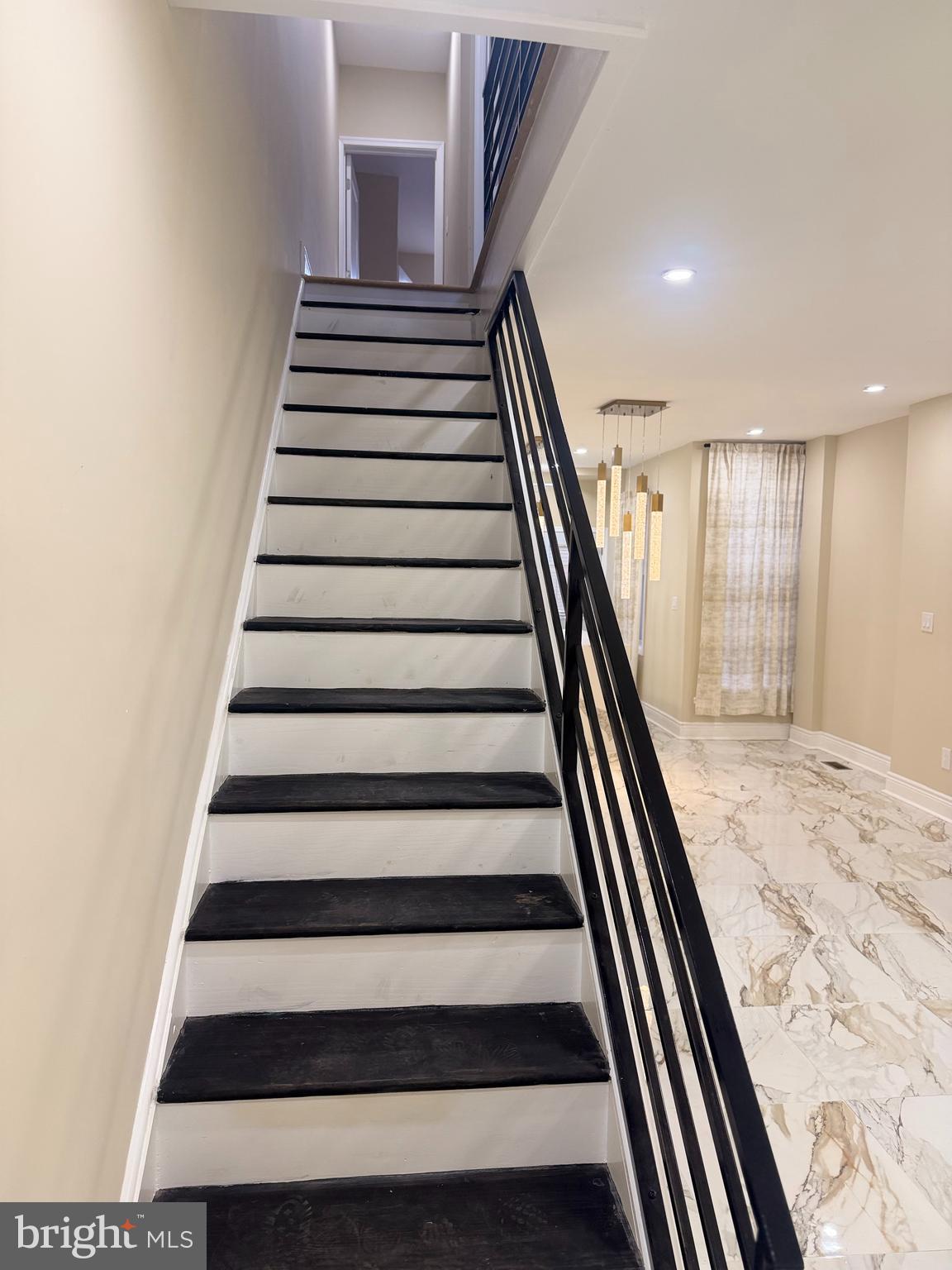 COBBS CREEK - Residential