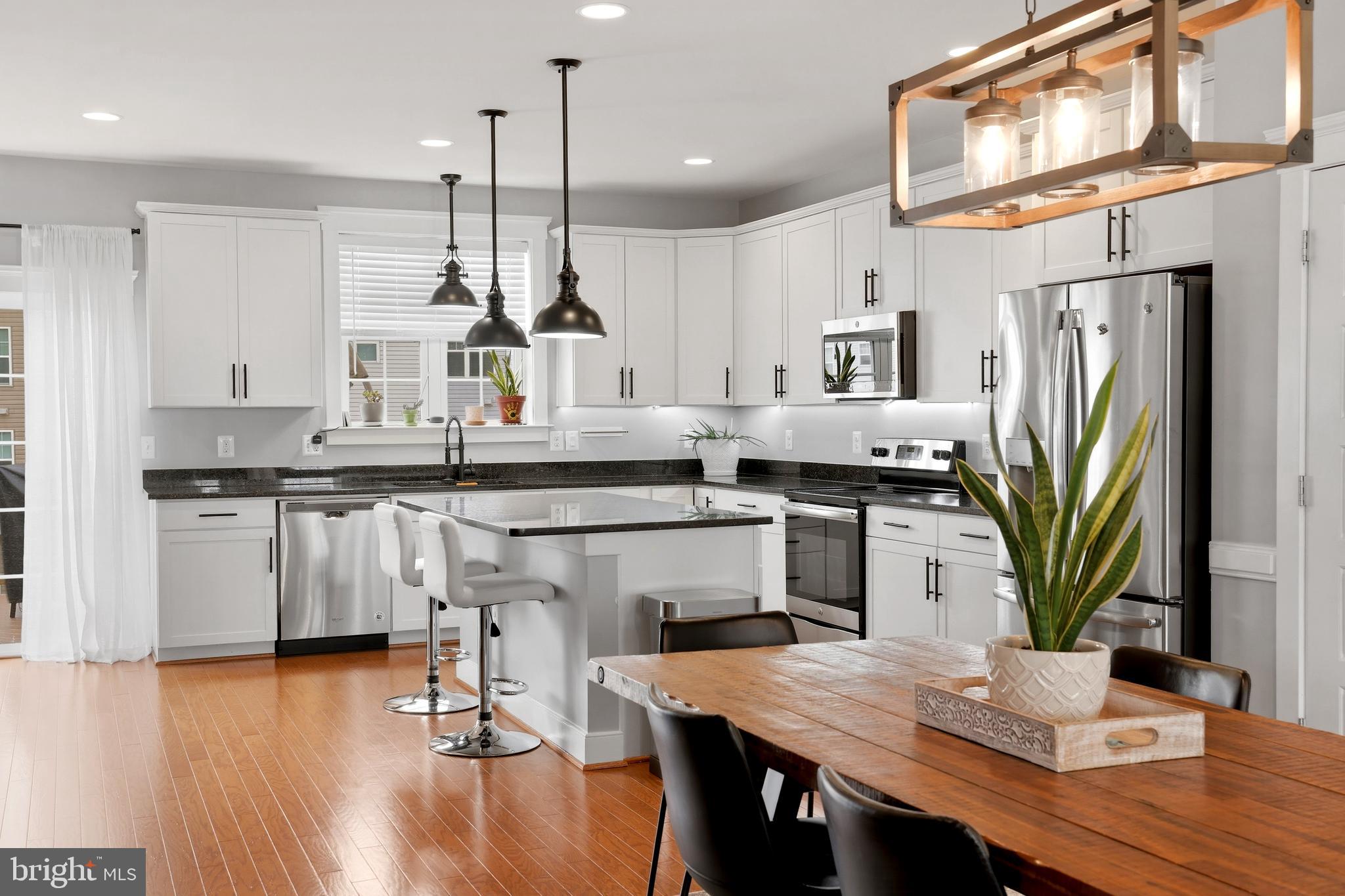 MAYFAIR - Residential