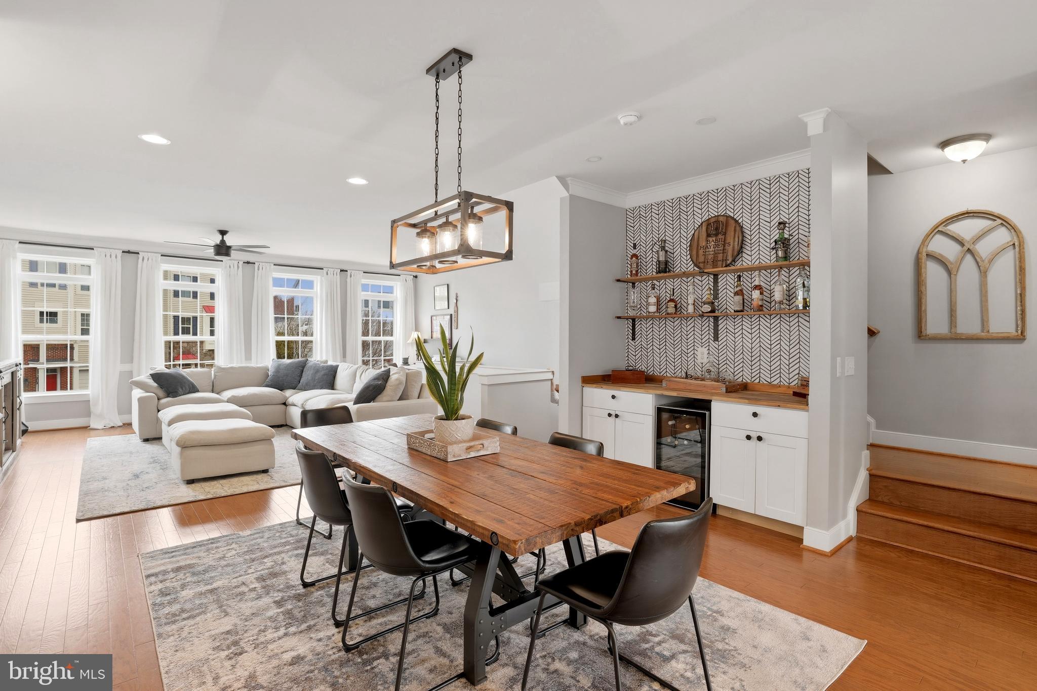 MAYFAIR - Residential