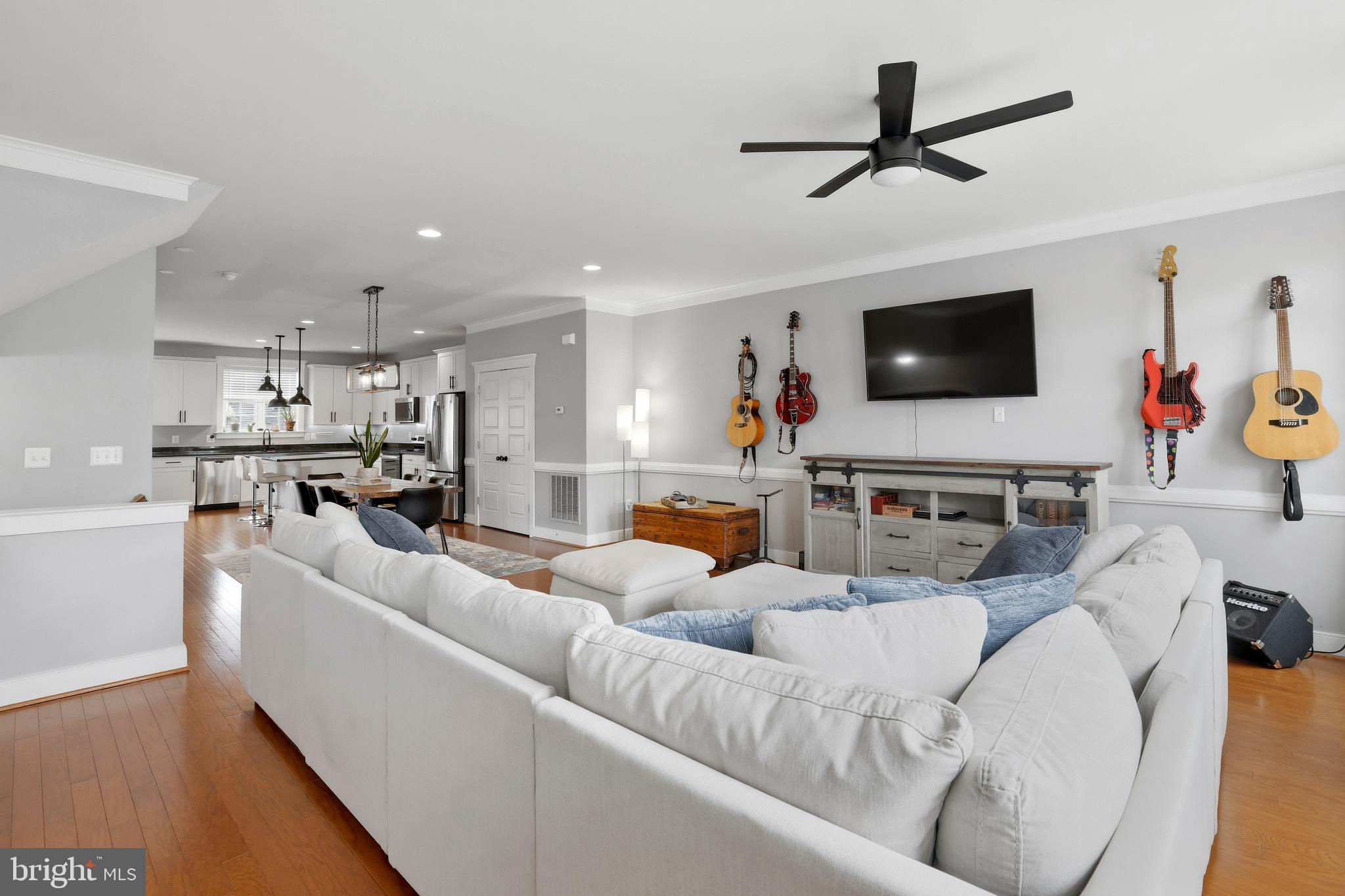 MAYFAIR - Residential