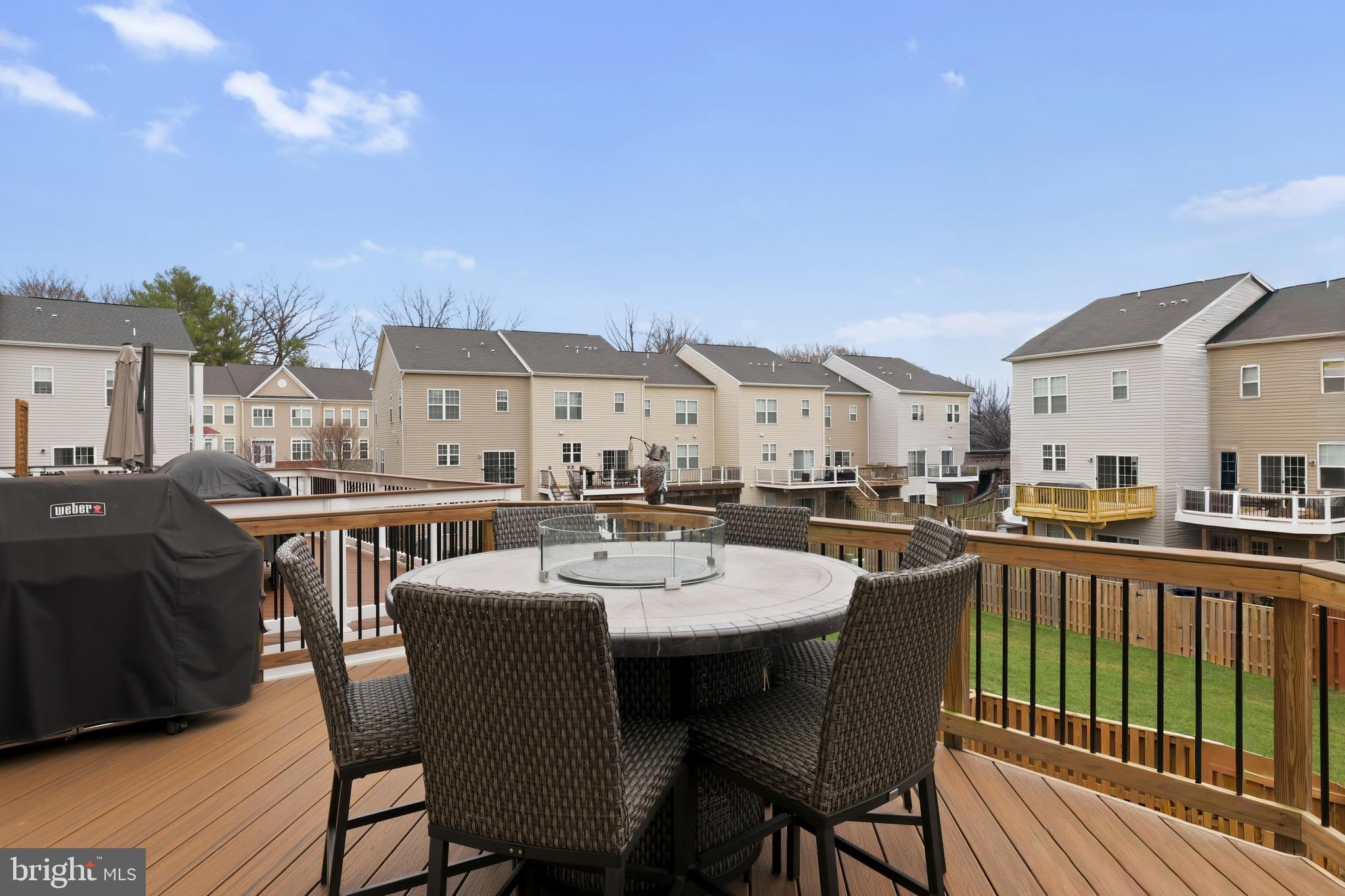 MAYFAIR - Residential