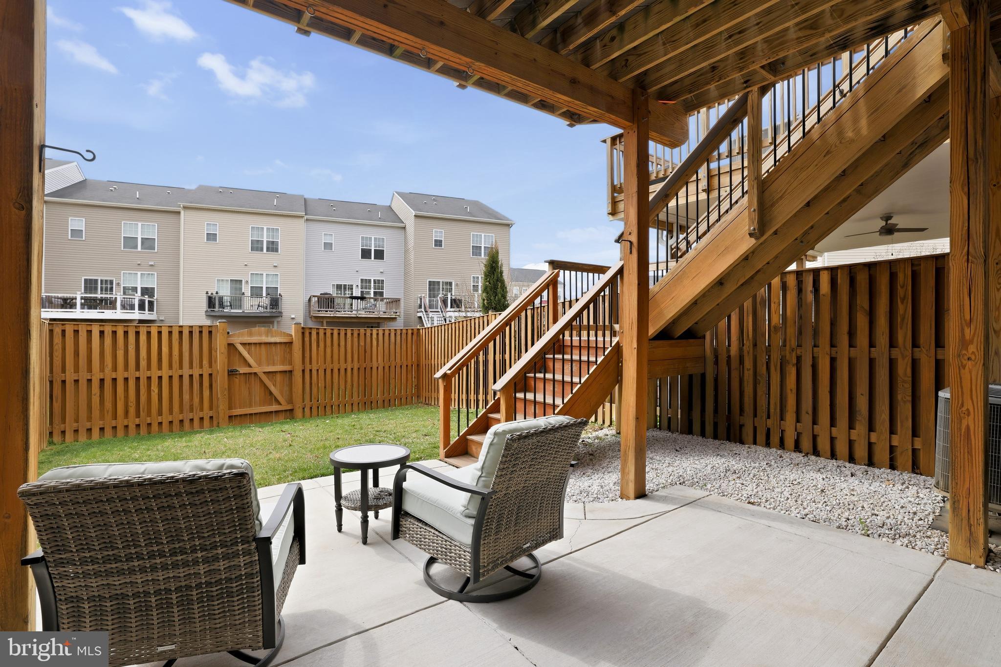 MAYFAIR - Residential