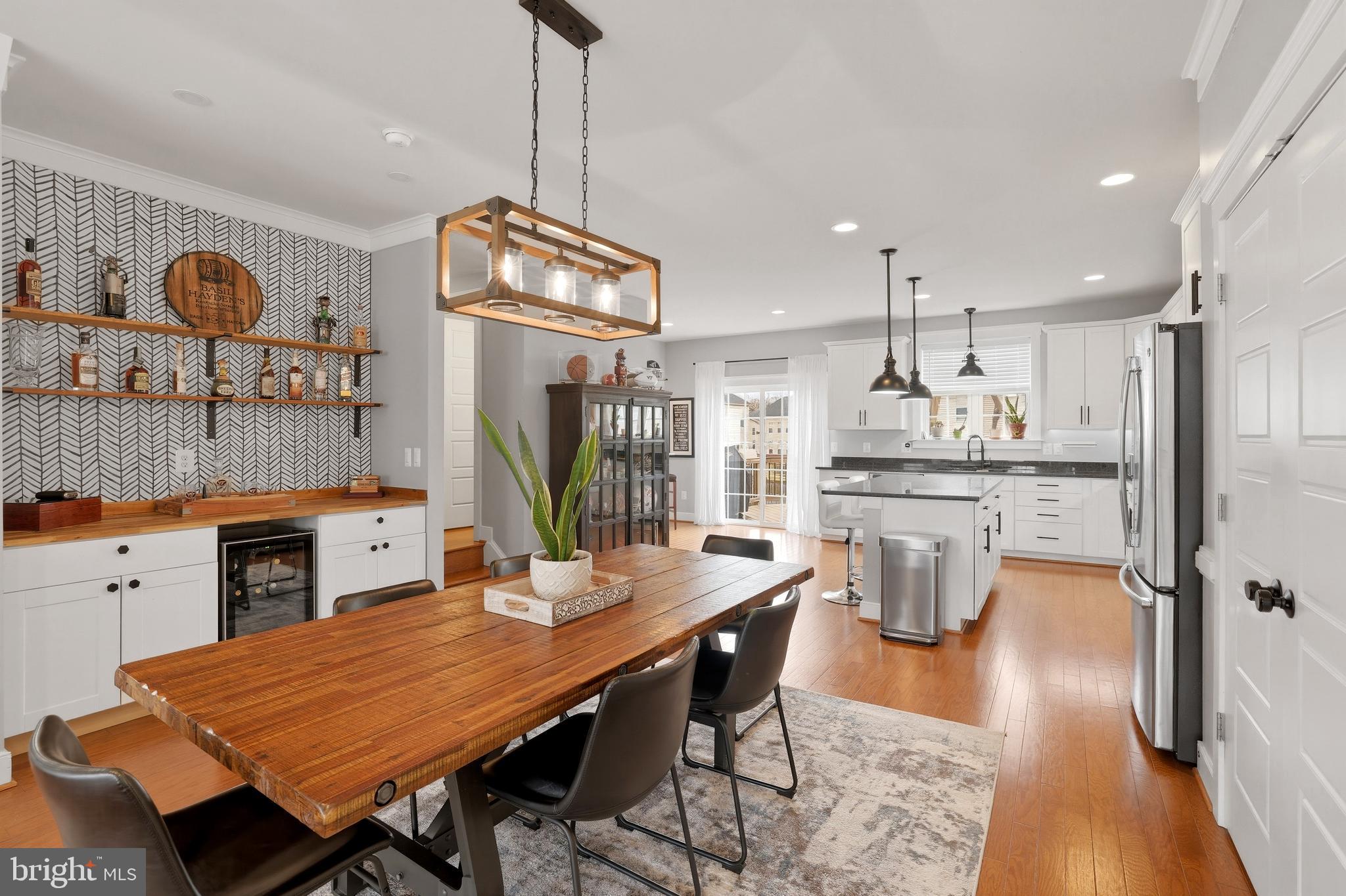 MAYFAIR - Residential