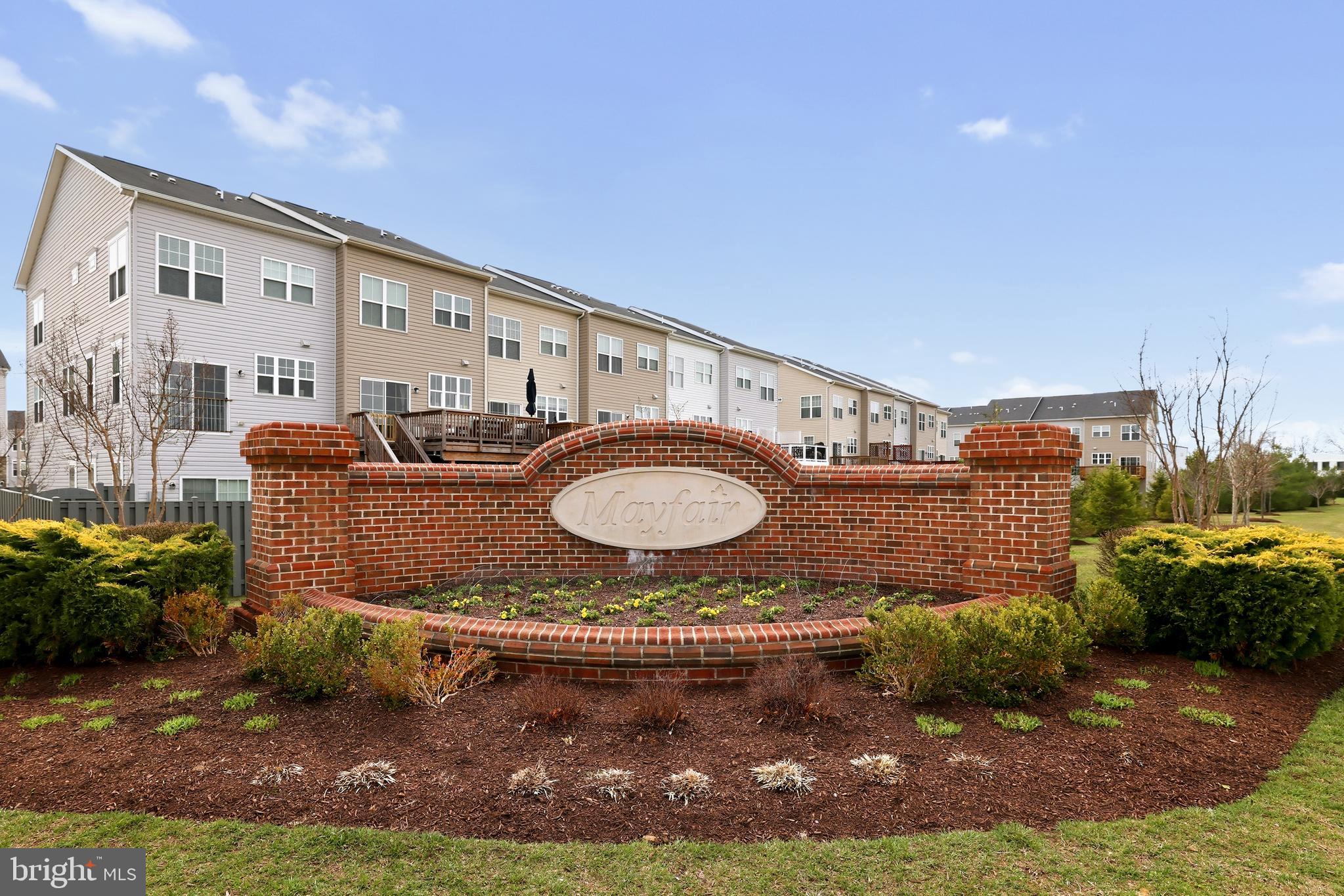 MAYFAIR - Residential