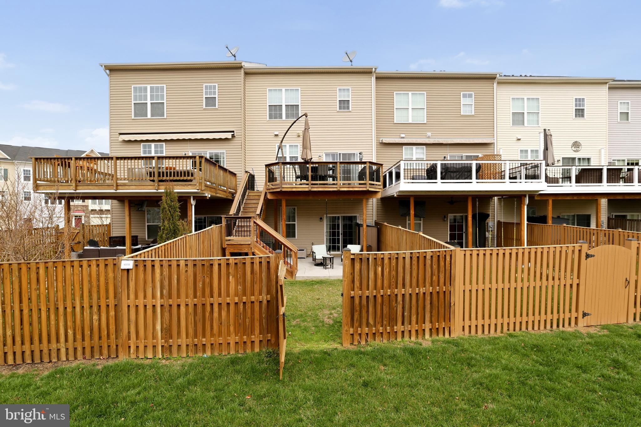 MAYFAIR - Residential