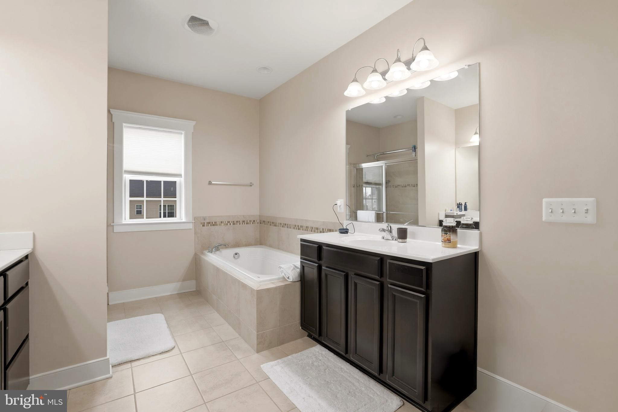 MAYFAIR - Residential