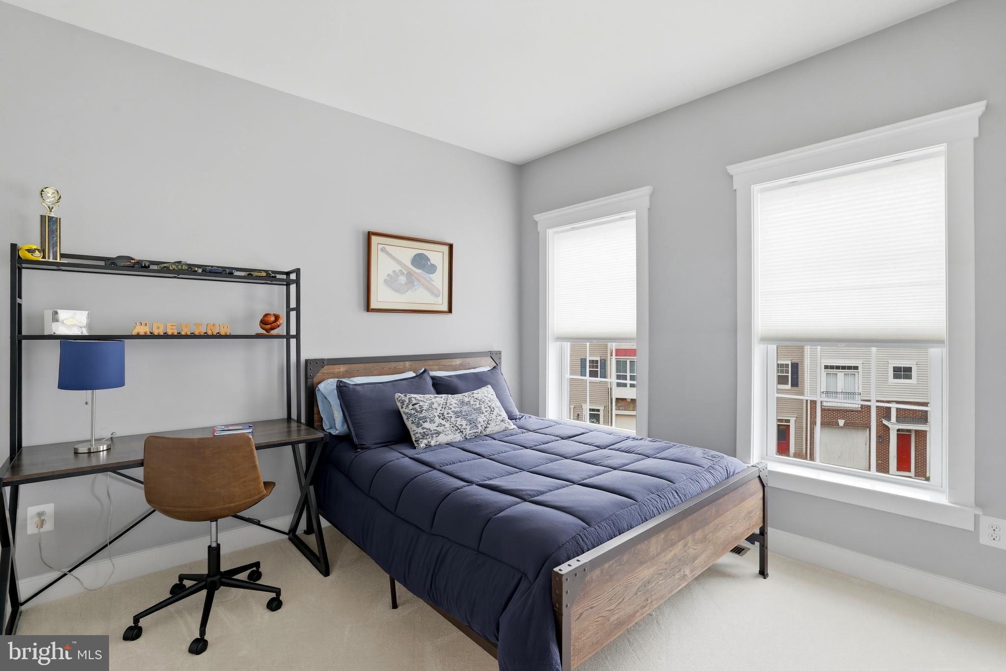 MAYFAIR - Residential