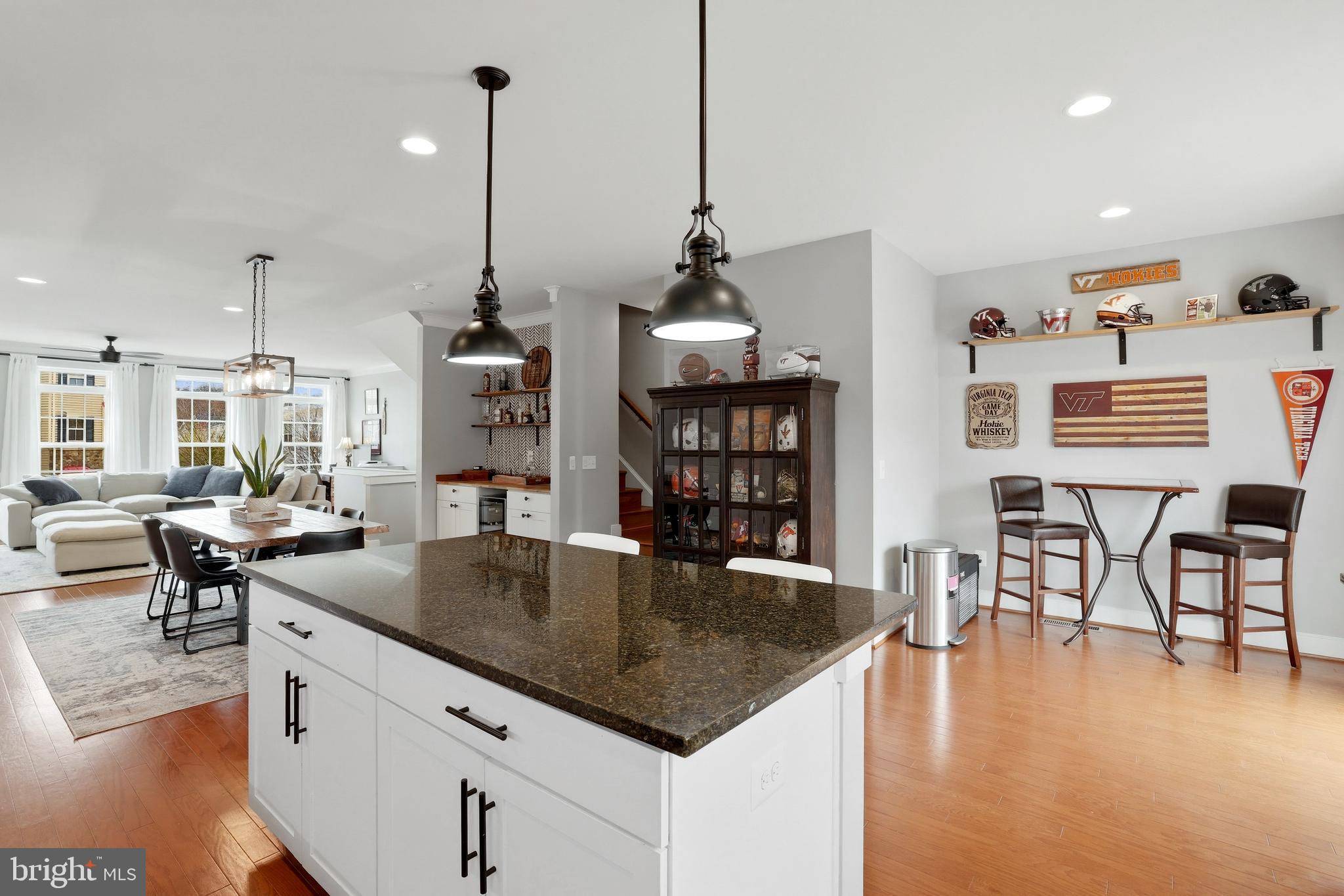 MAYFAIR - Residential