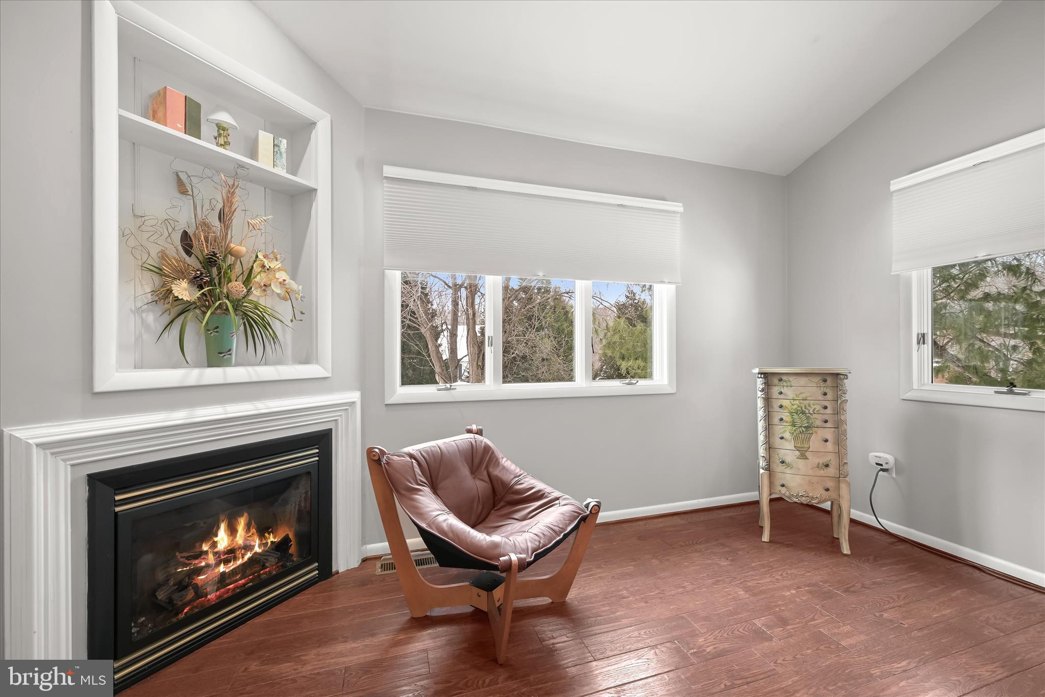 VILLAGE OF HICKORY RIDGE - Residential