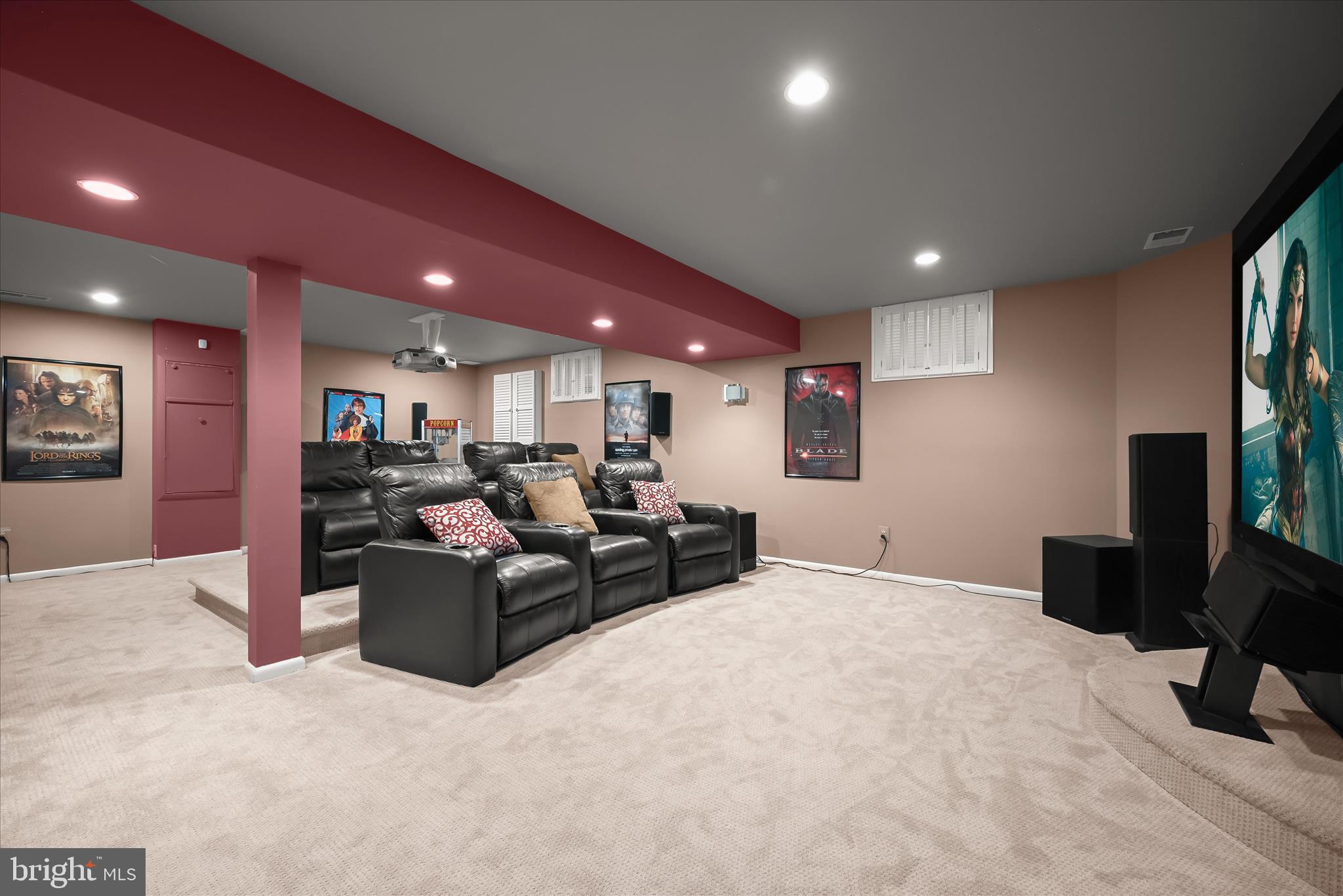 VILLAGE OF HICKORY RIDGE - Residential