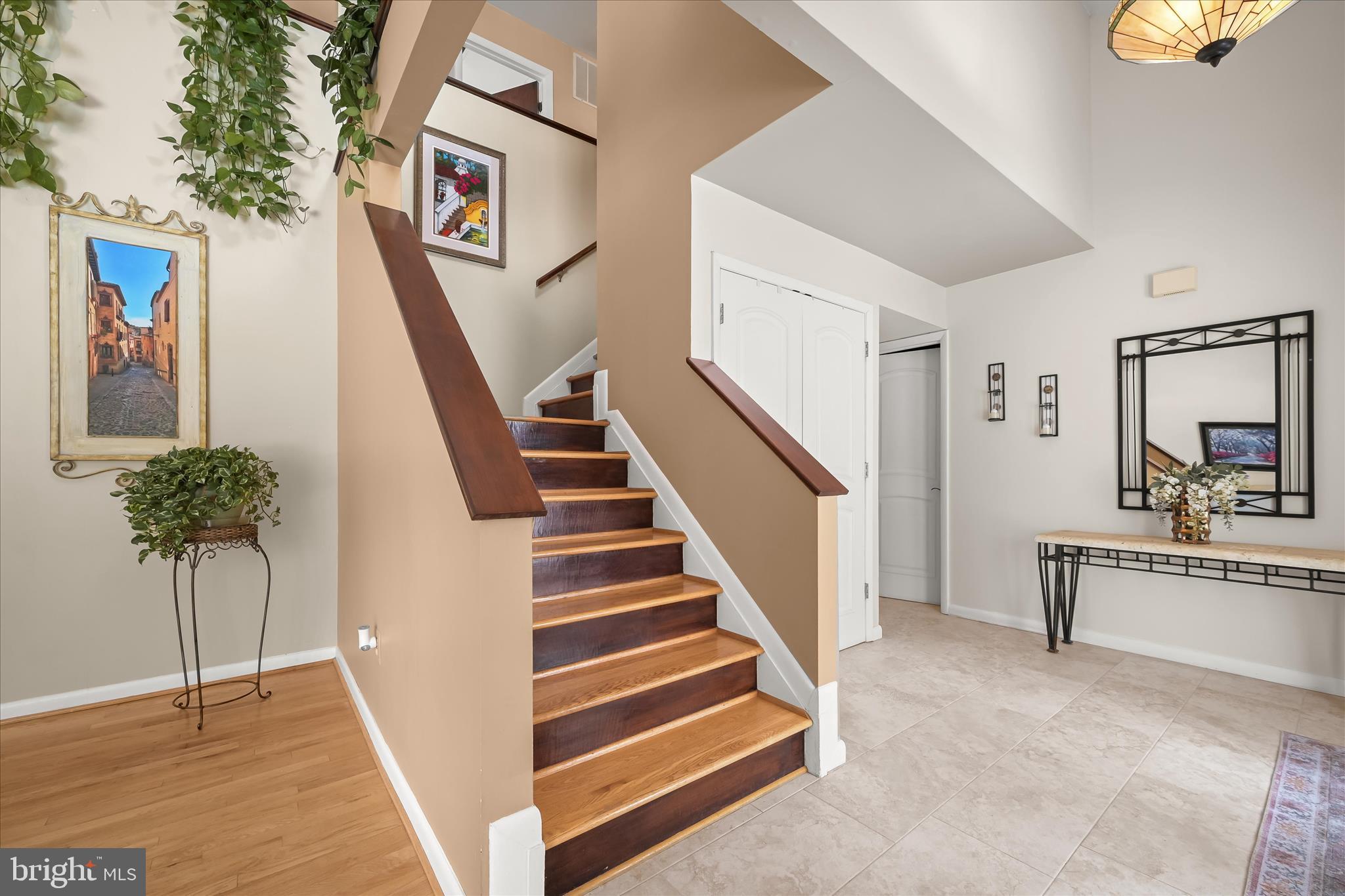 VILLAGE OF HICKORY RIDGE - Residential