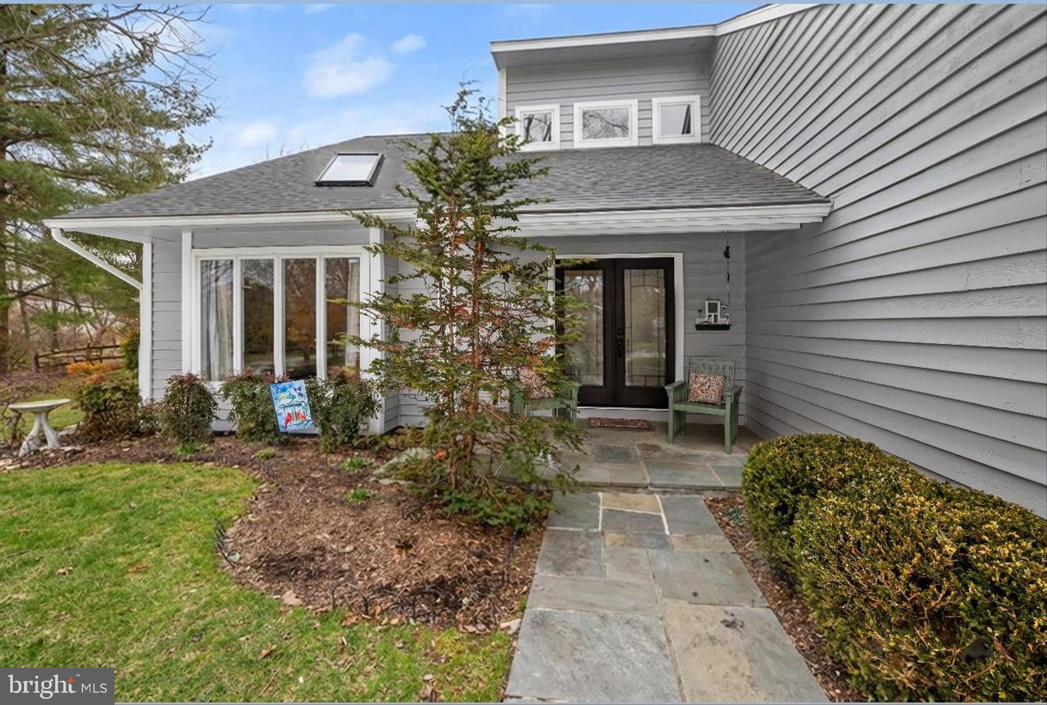 VILLAGE OF HICKORY RIDGE - Residential