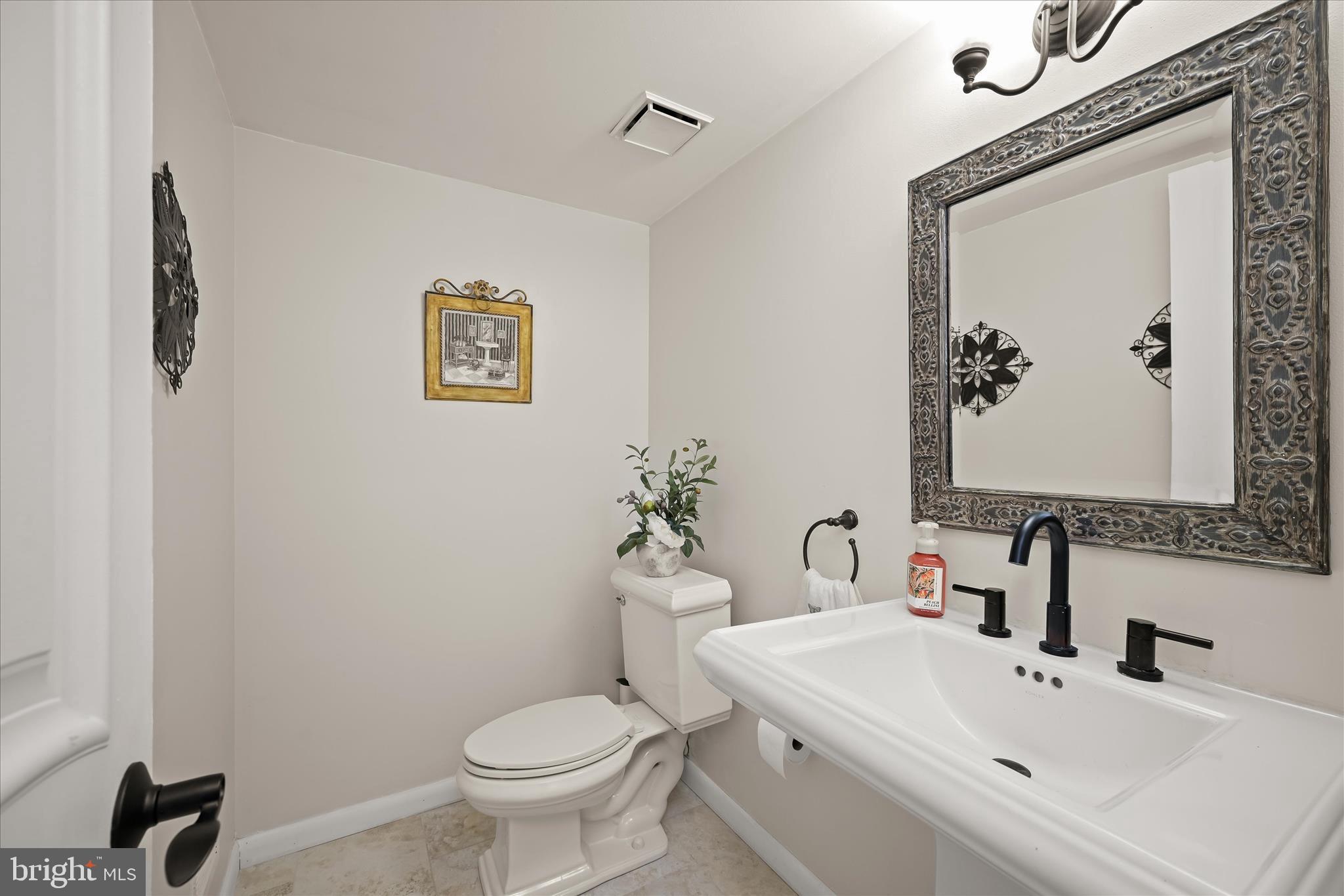 VILLAGE OF HICKORY RIDGE - Residential