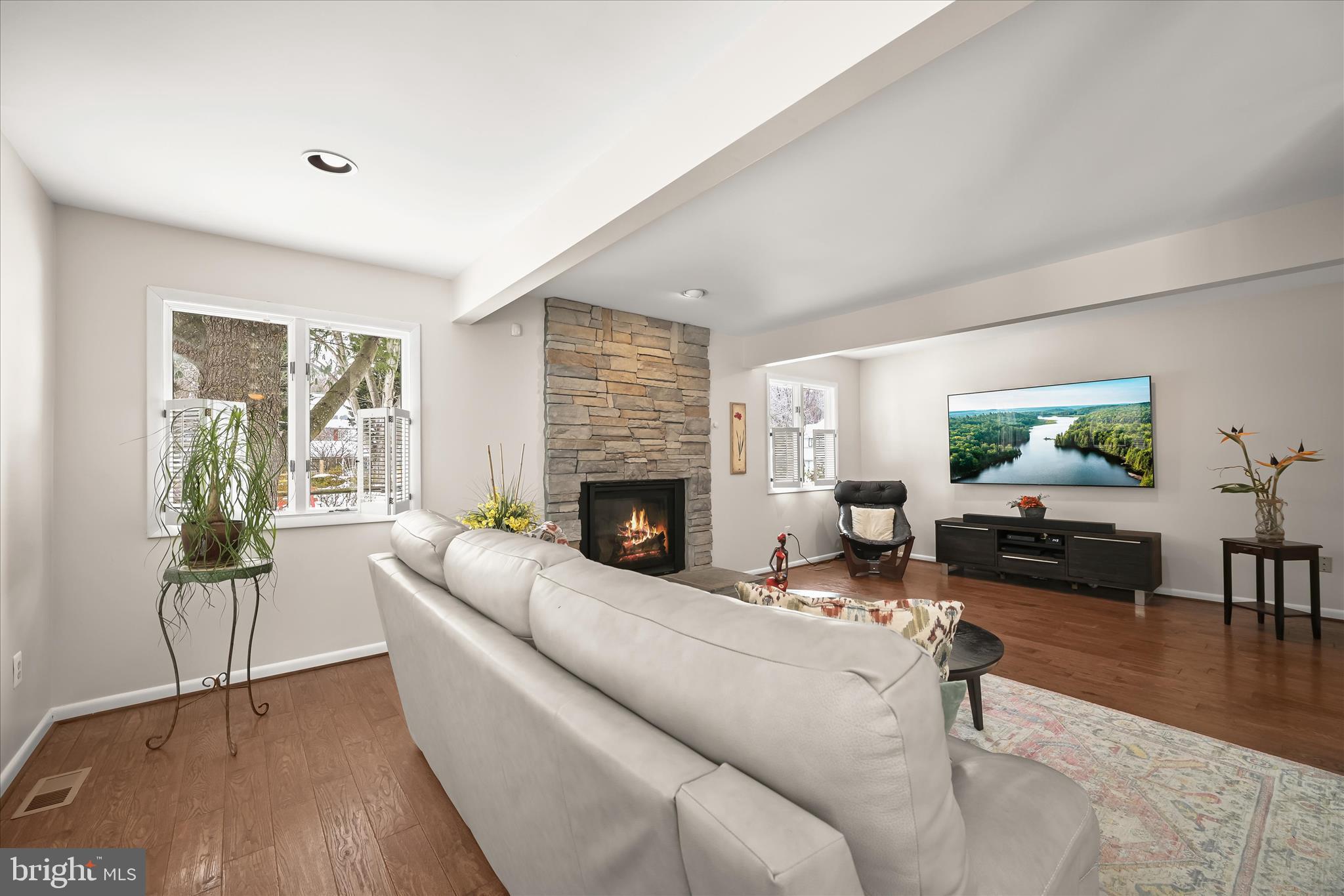 VILLAGE OF HICKORY RIDGE - Residential