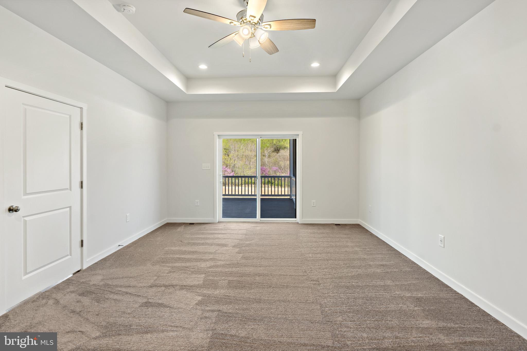 POINT VIEW ESTATES - Residential