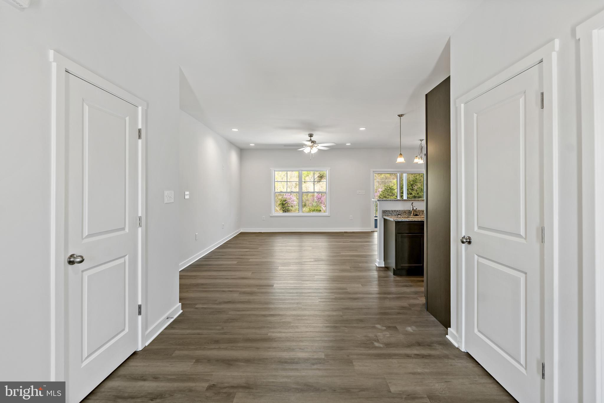 POINT VIEW ESTATES - Residential