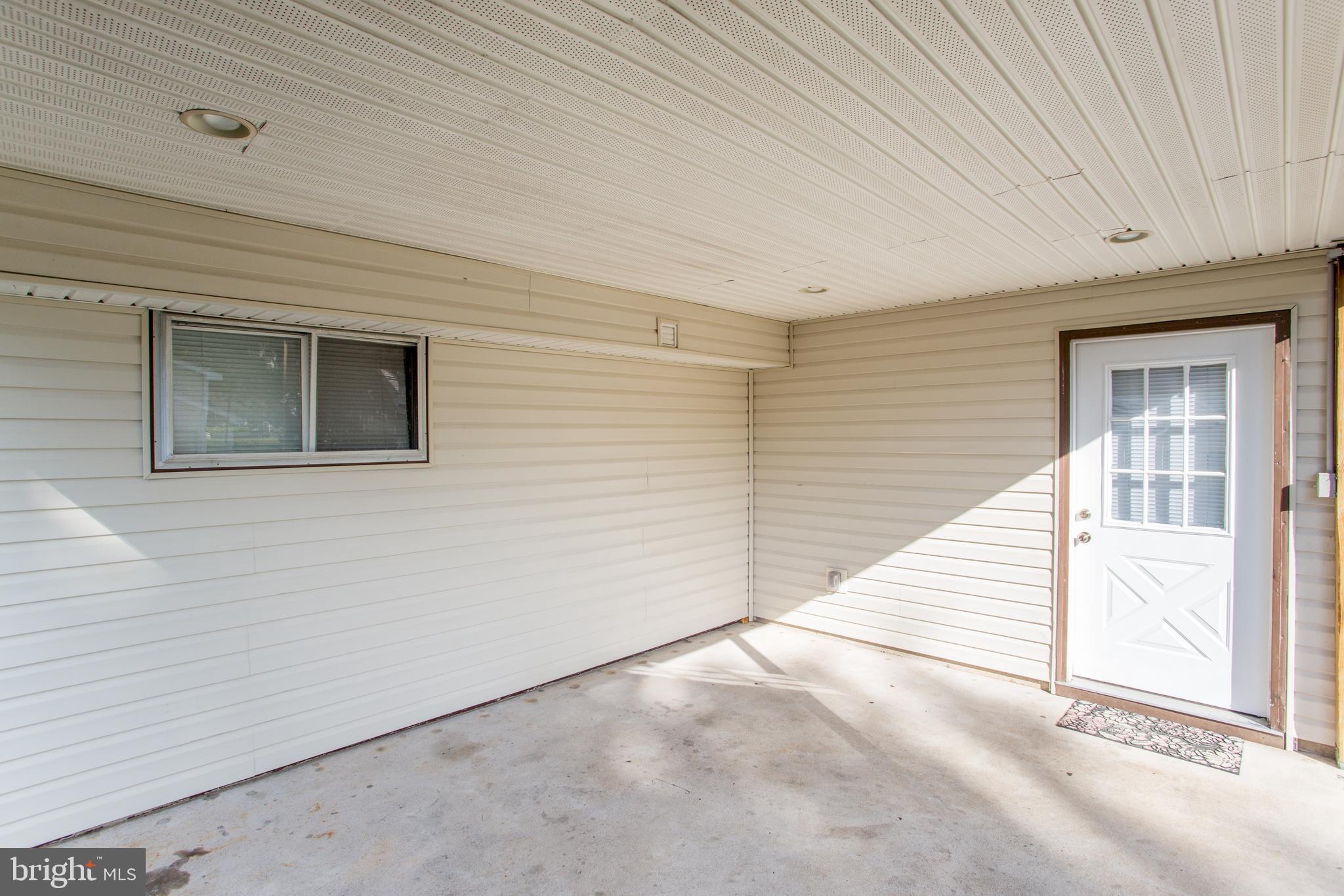 NON AVAILABLE - Residential