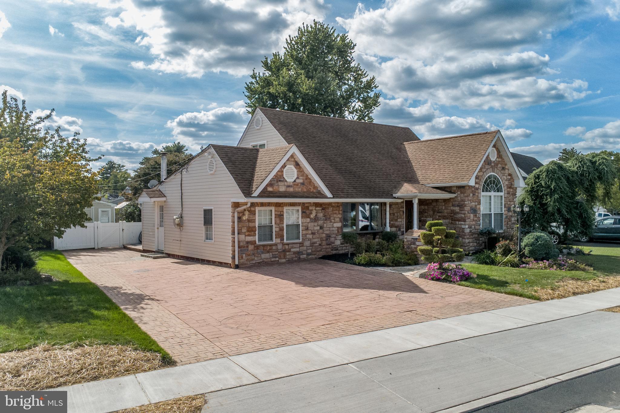 NON AVAILABLE - Residential