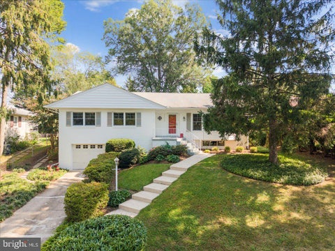 Photo of 1433 Layman Street, MCLEAN, VA 22101 (MLS # VAFX2343108)
