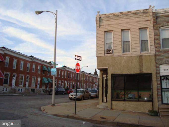 BROADWAY EAST - Residential