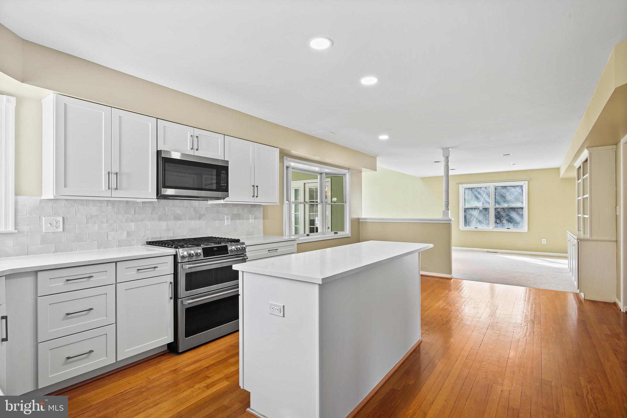 GRAY ROCK FARM - Residential