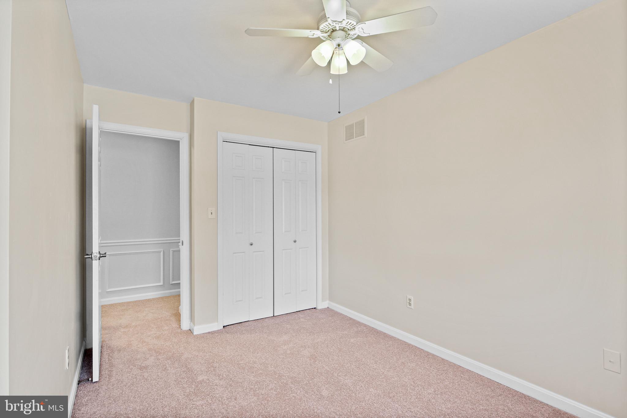 GRAY ROCK FARM - Residential