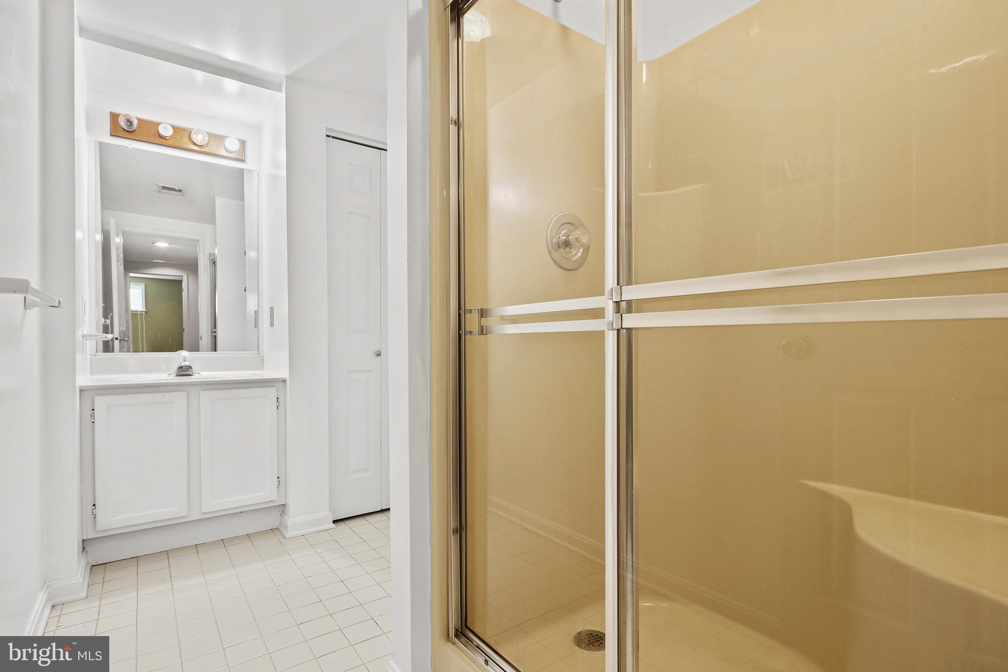 GRAY ROCK FARM - Residential