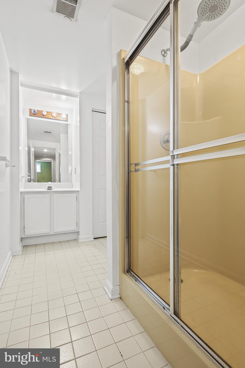 GRAY ROCK FARM - Residential