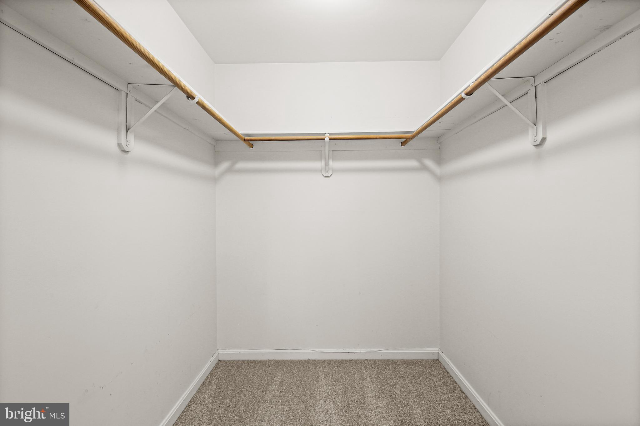 GRAY ROCK FARM - Residential