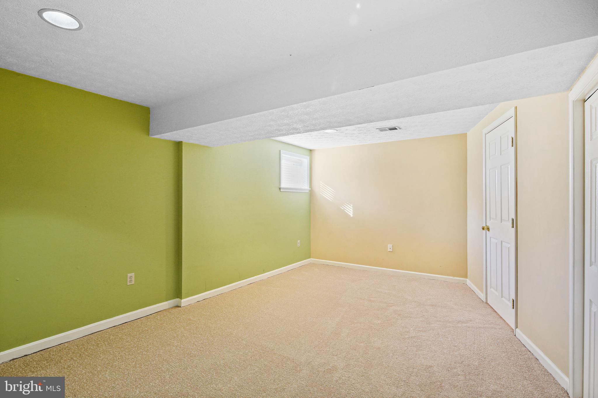 GRAY ROCK FARM - Residential