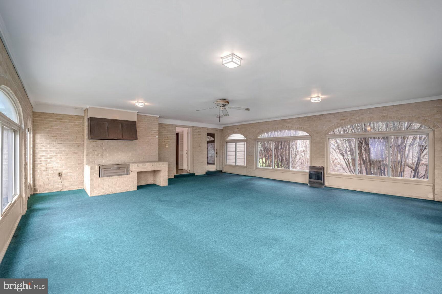 DOVER BALMORAL RIVERWOOD - Residential