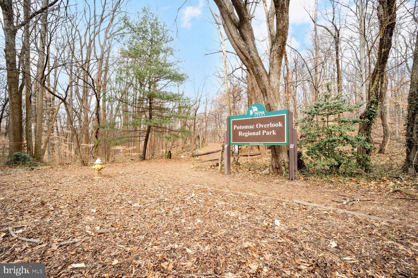 DOVER BALMORAL RIVERWOOD - Residential