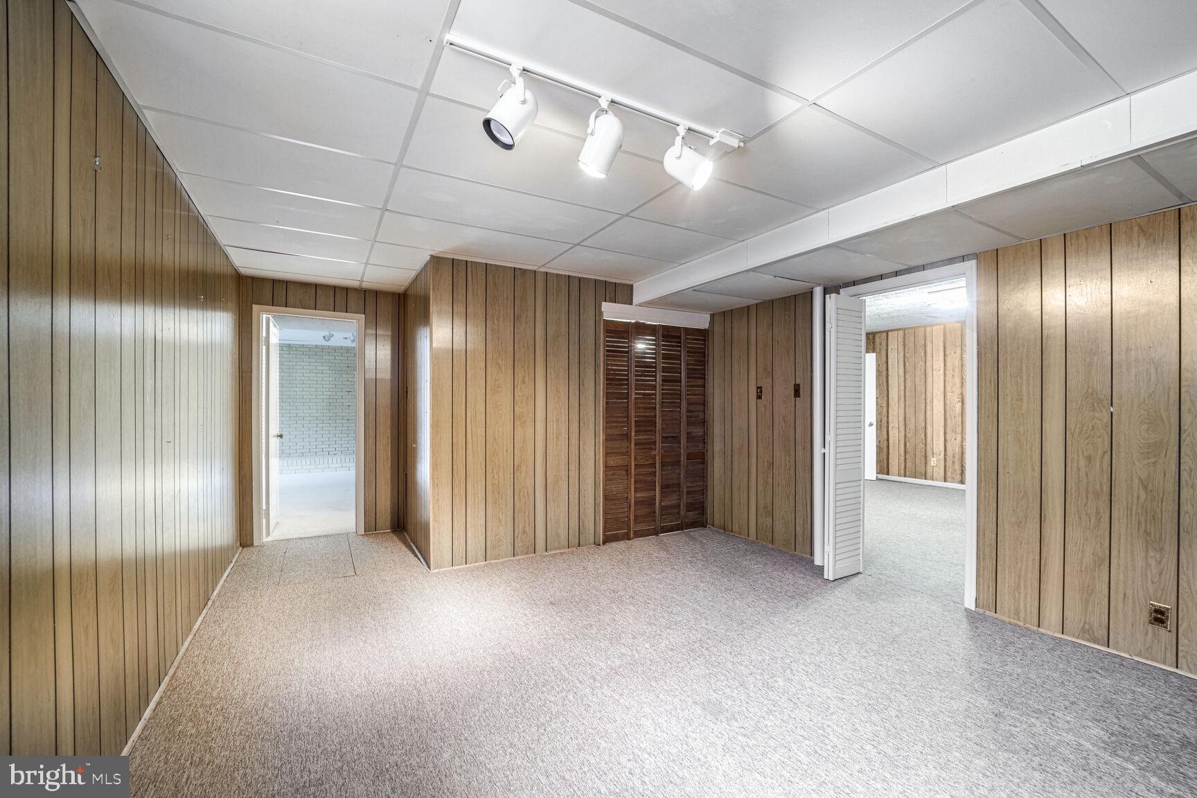 DOVER BALMORAL RIVERWOOD - Residential