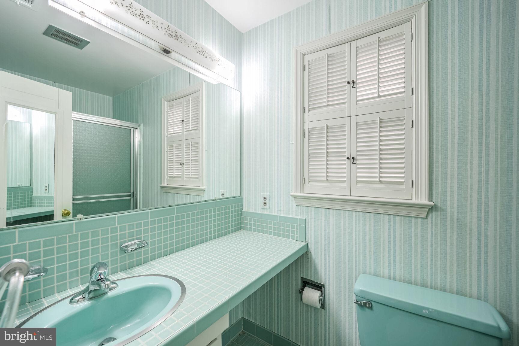 DOVER BALMORAL RIVERWOOD - Residential